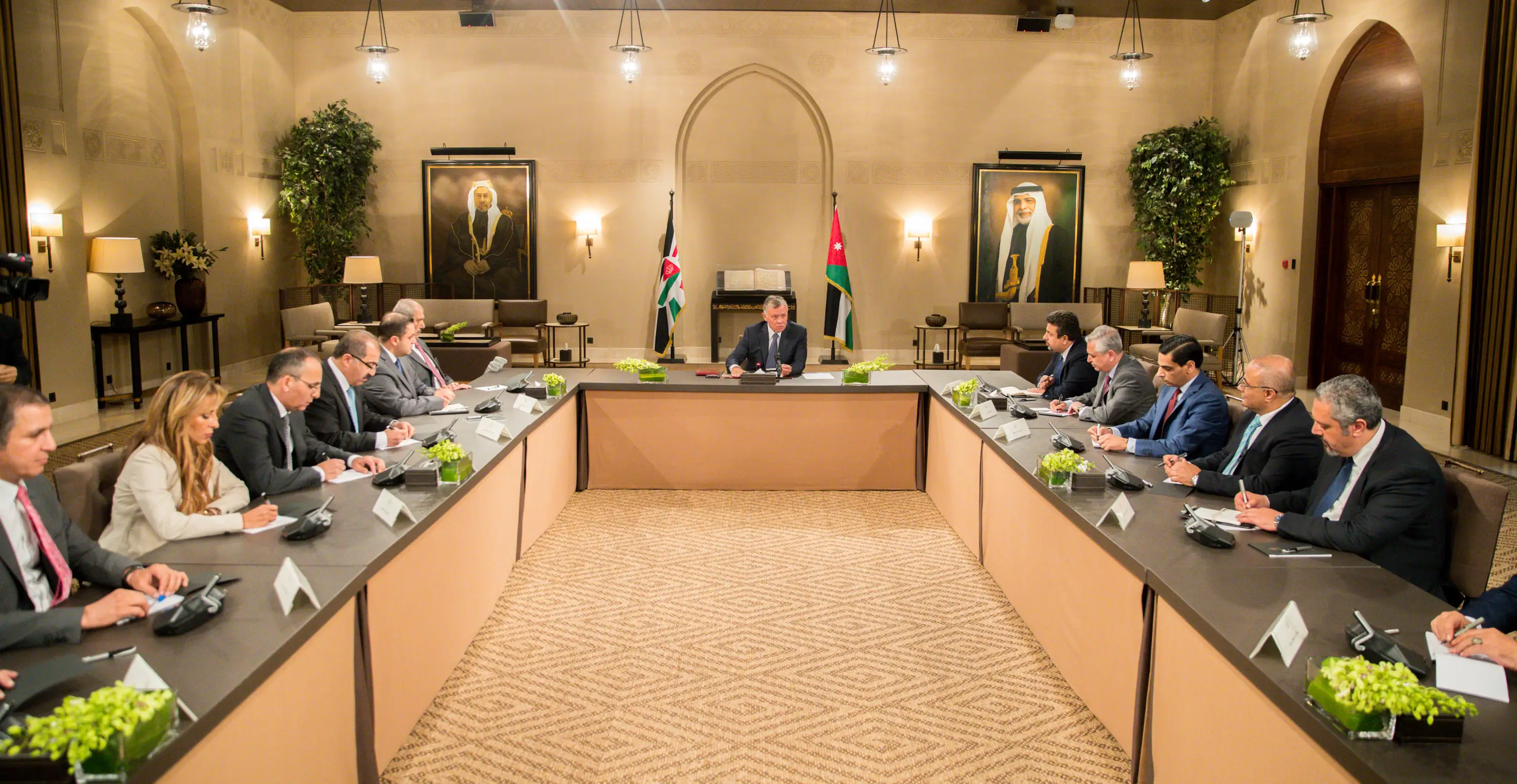 King voices pride in Jordanian youths’ responsible, civilised expression of opinion, urges productive, transparent dialogue on income tax bill