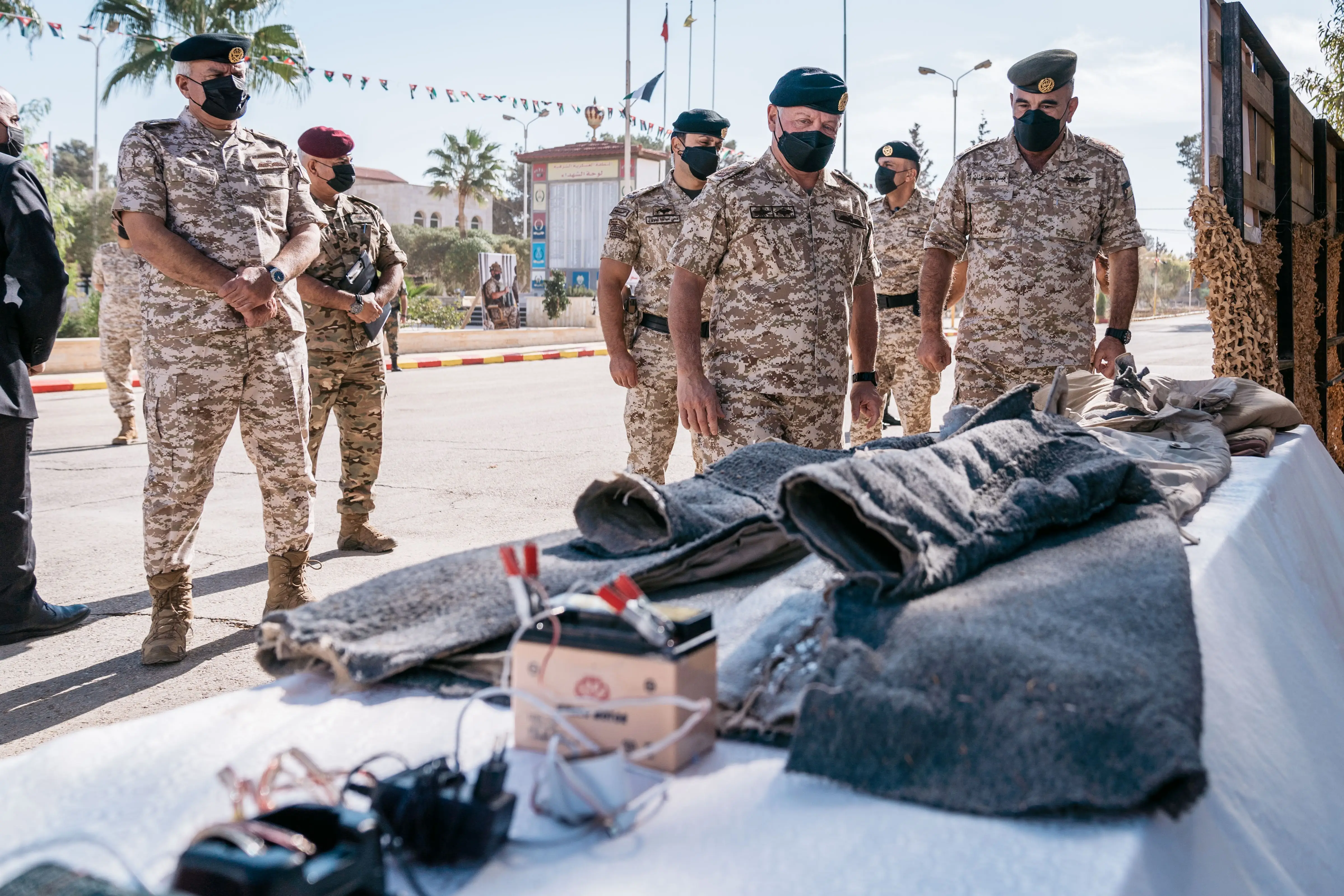 الملك يزور قيادة المنطقة العسكرية الشرقية