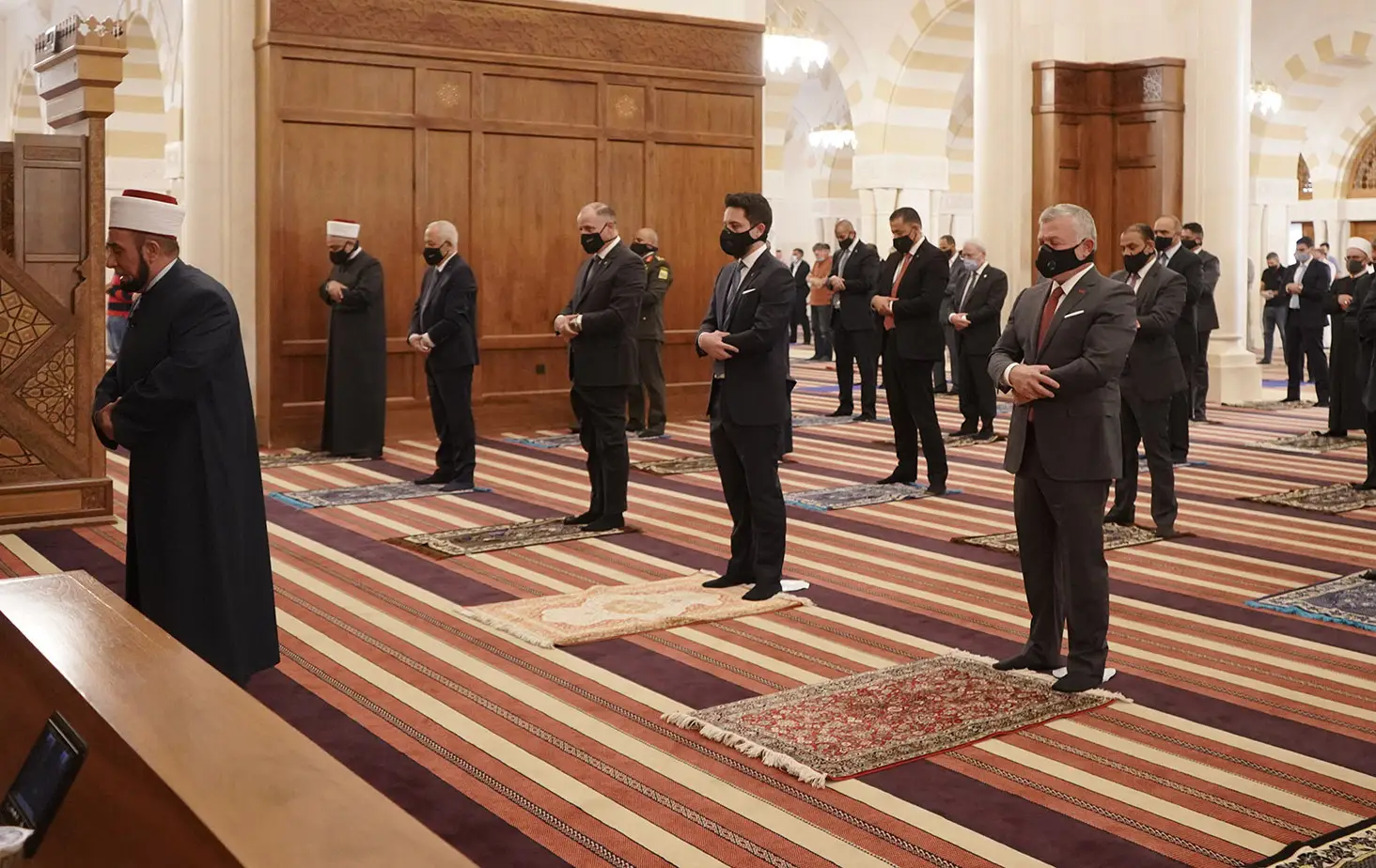 King, Crown Prince join worshippers for Eid Al Adha prayer