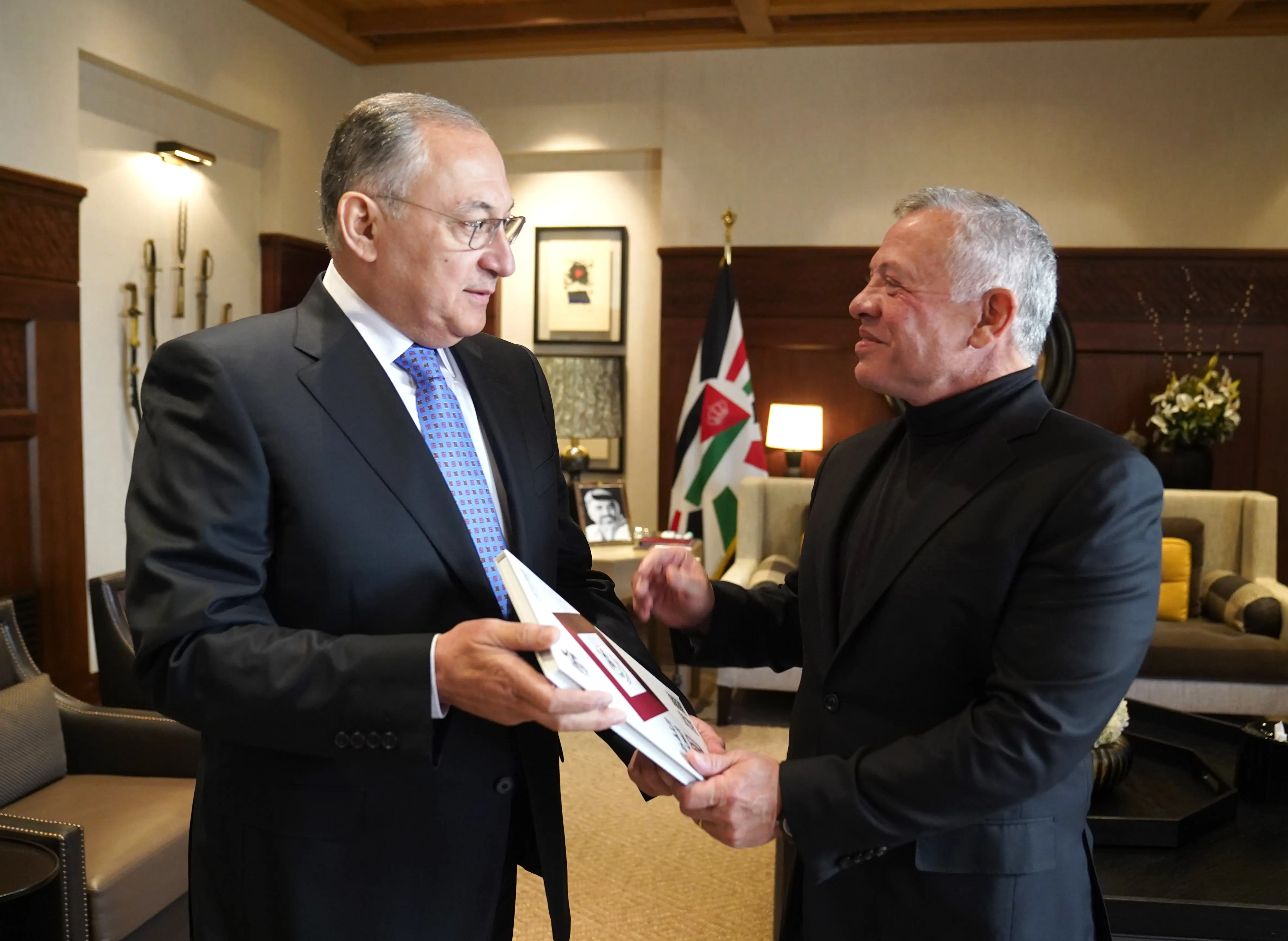 King receives integrity commission’s 2021 report