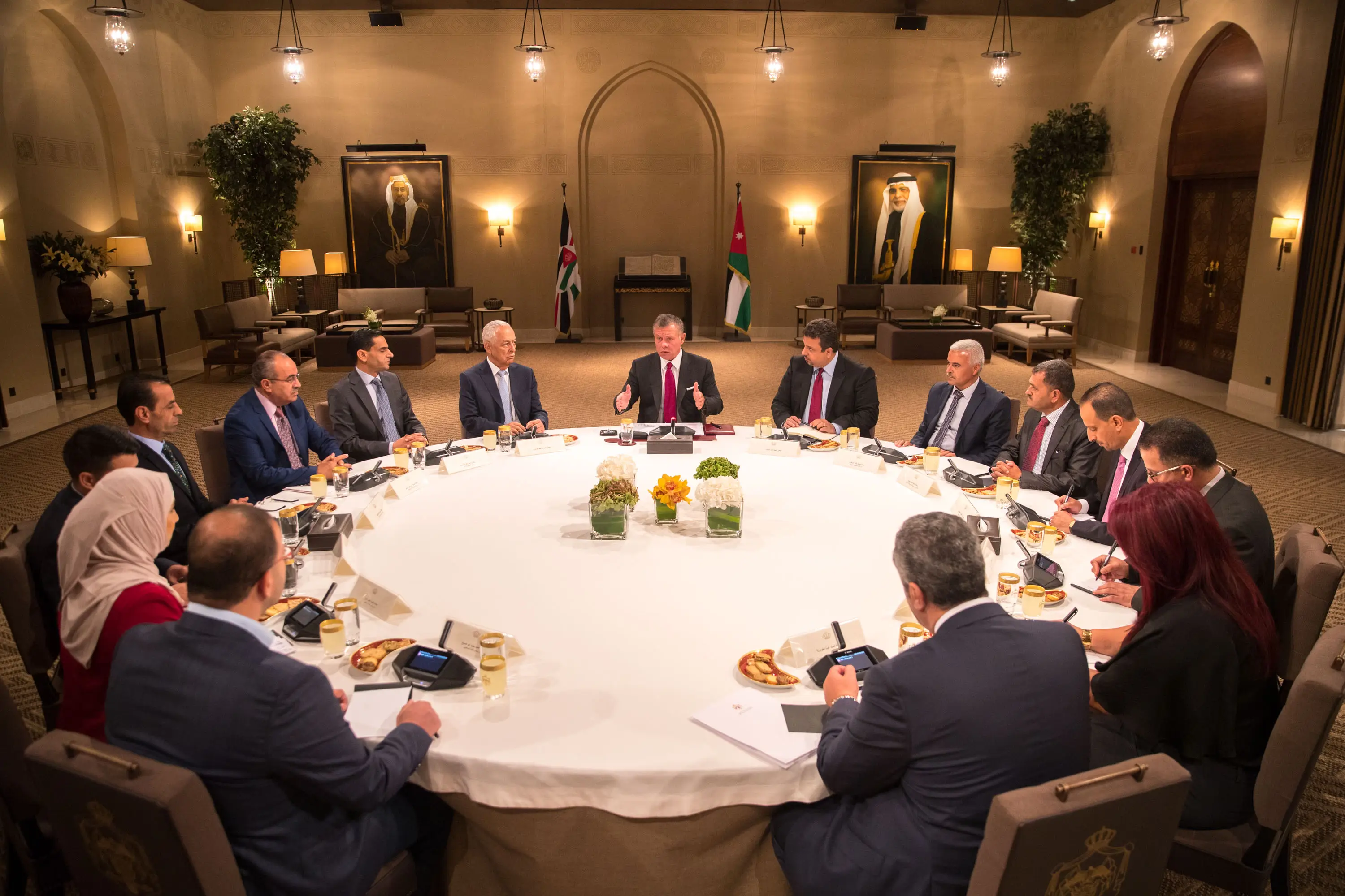 King meets president, members of Jordan Press Association council