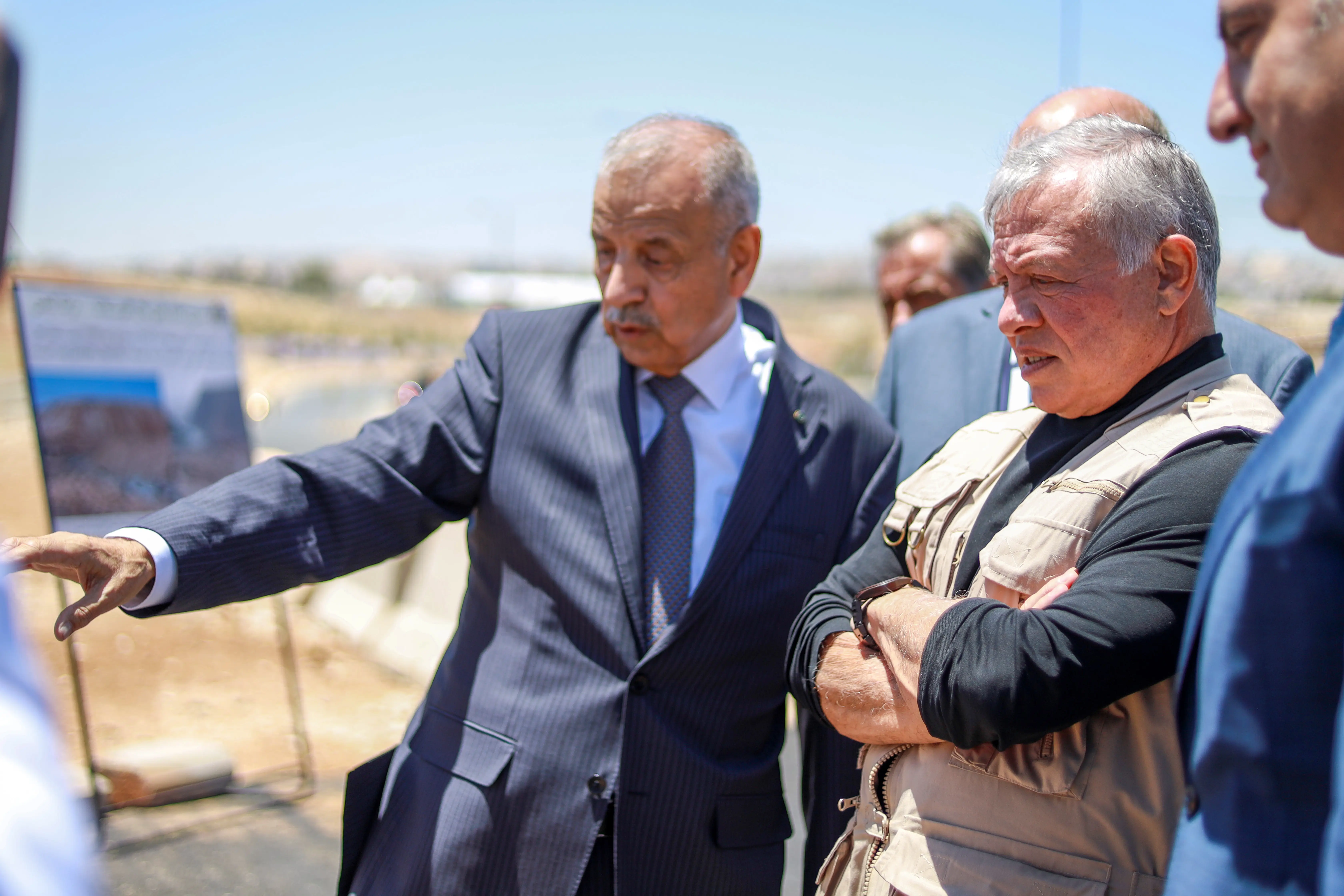 King checks on phosphate hills rehabilitation project, inaugurates ecological park in Ruseifa