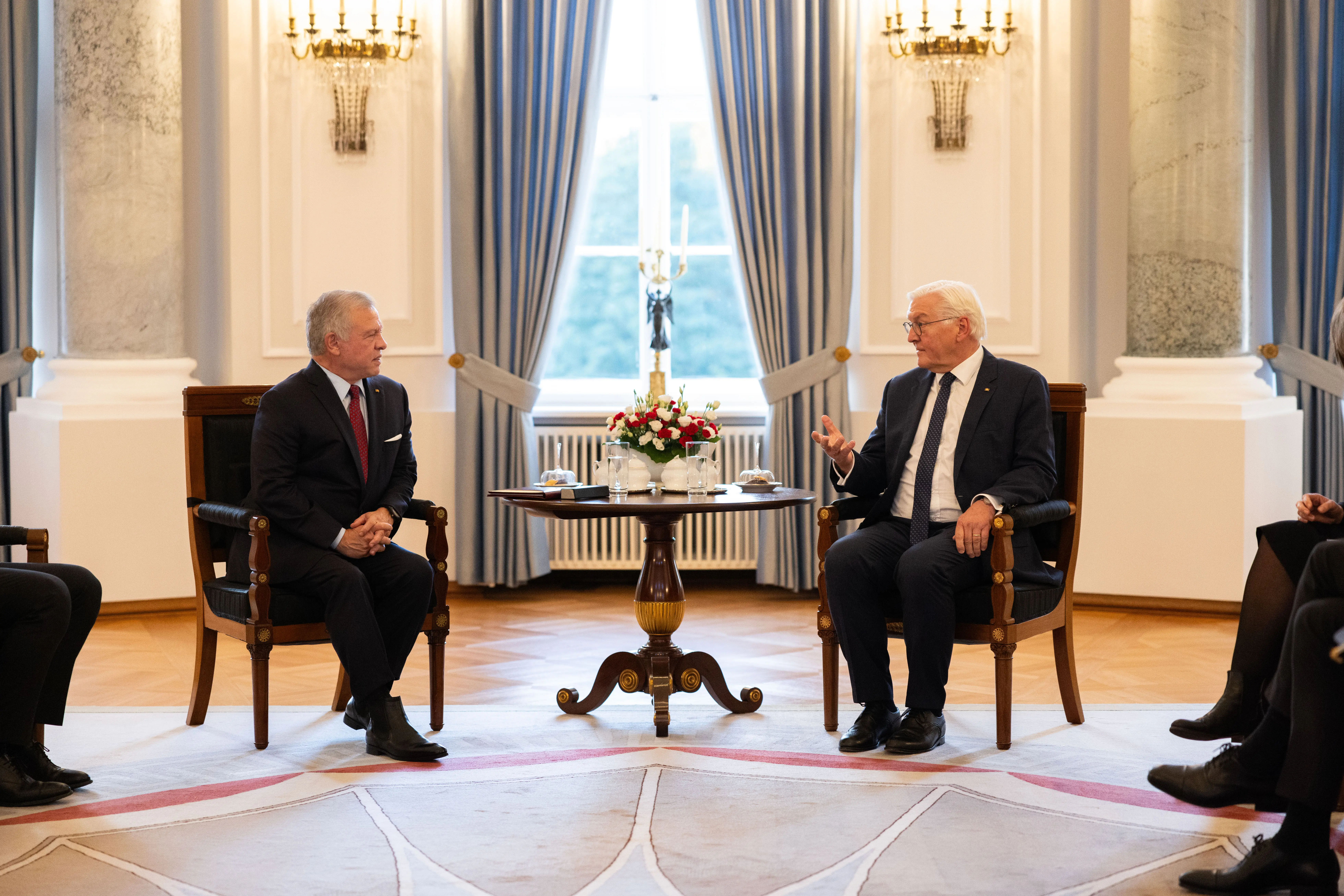 King meets German president, warns of worsening humanitarian situation in Gaza