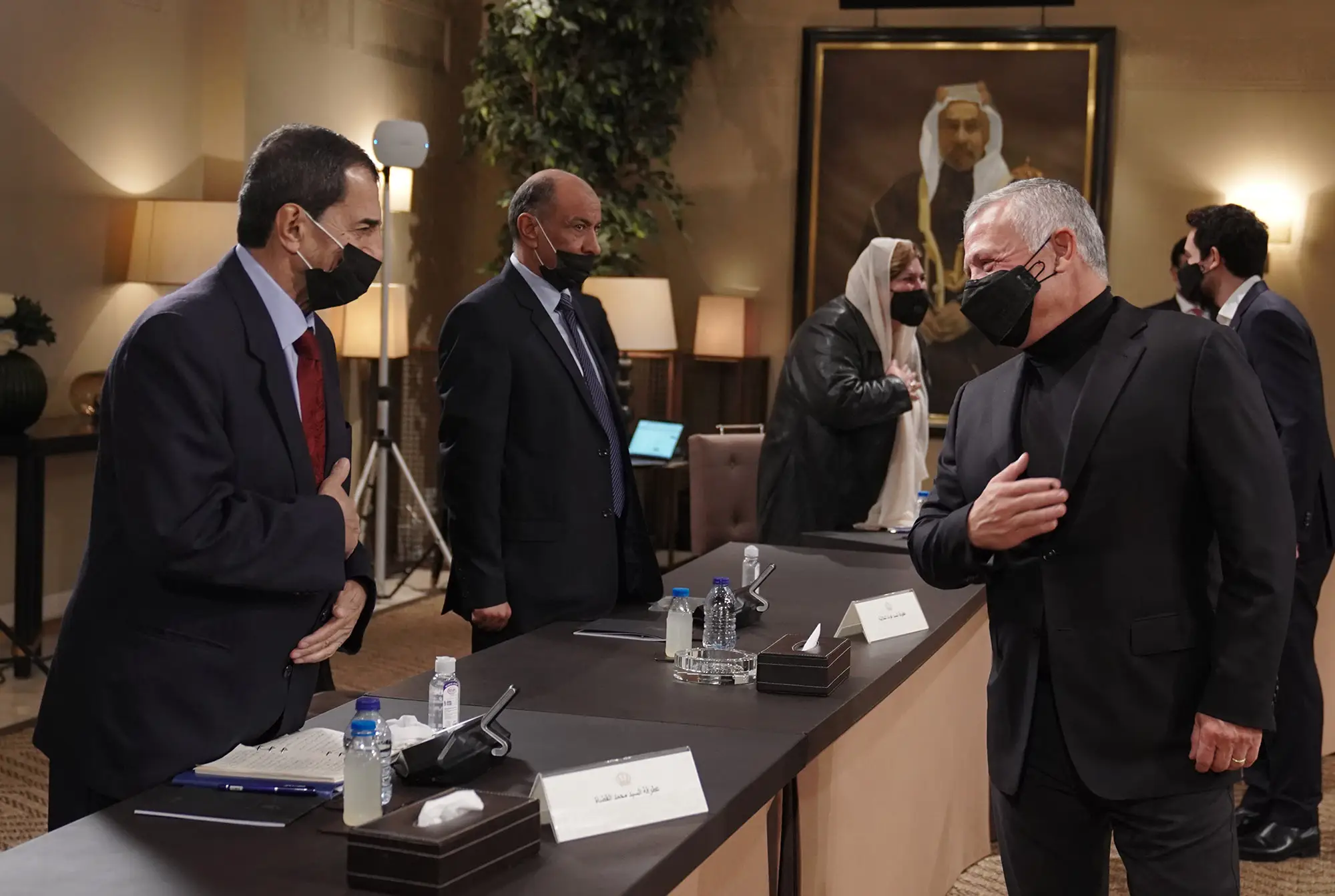 King urges public-private cooperation on vocational training