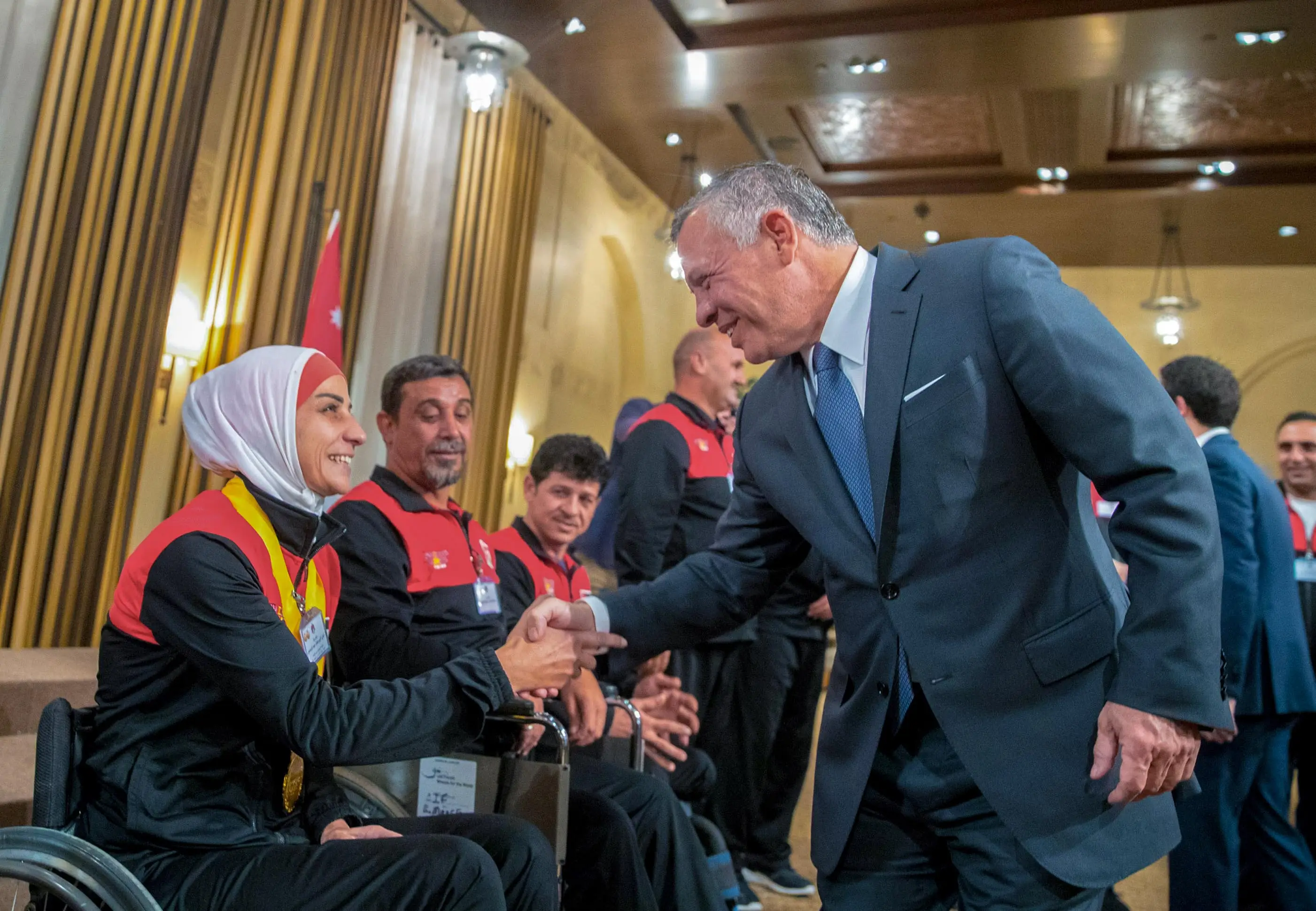 King receives team that represented Jordan at Invictus Games