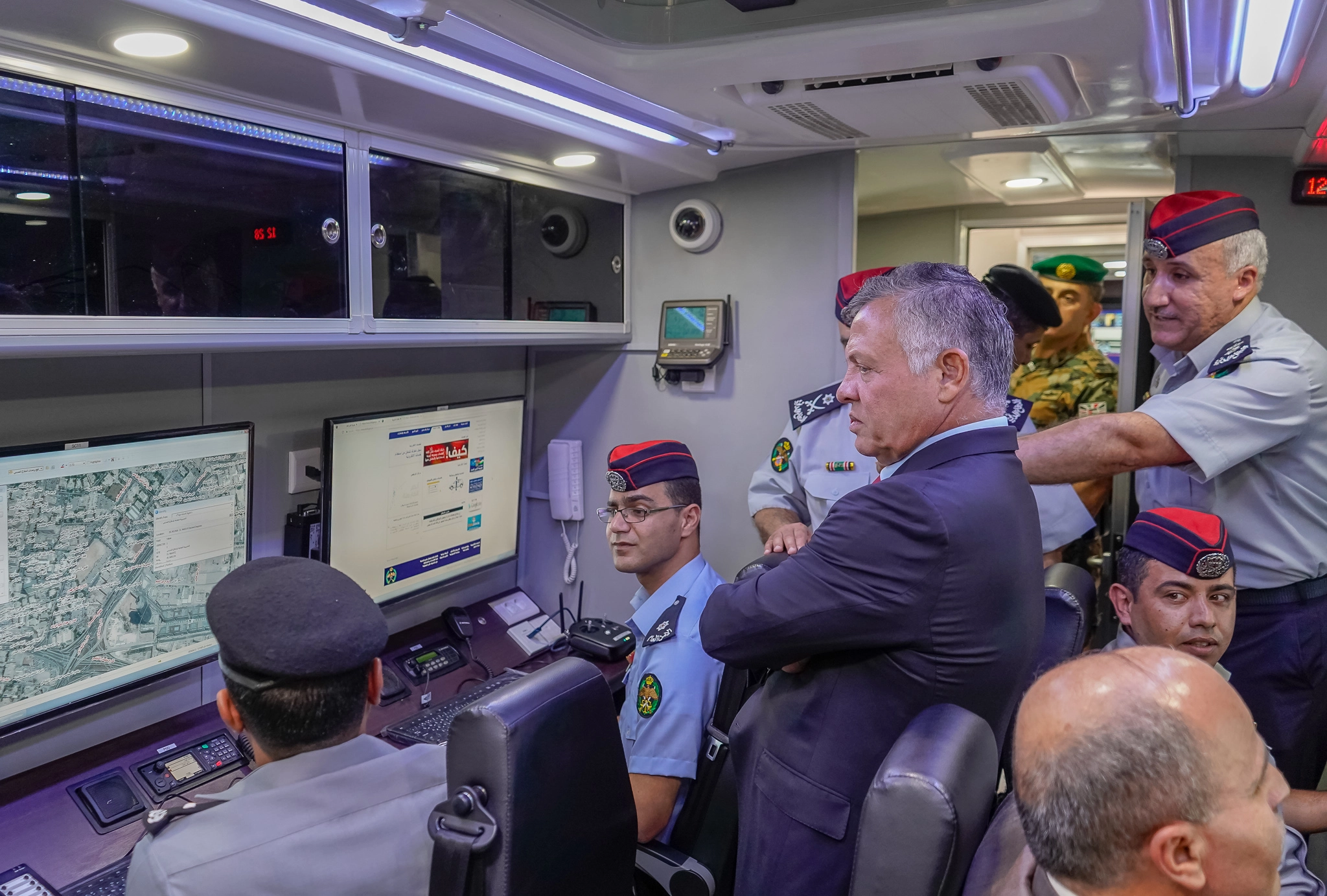King visits Civil Defence Directorate