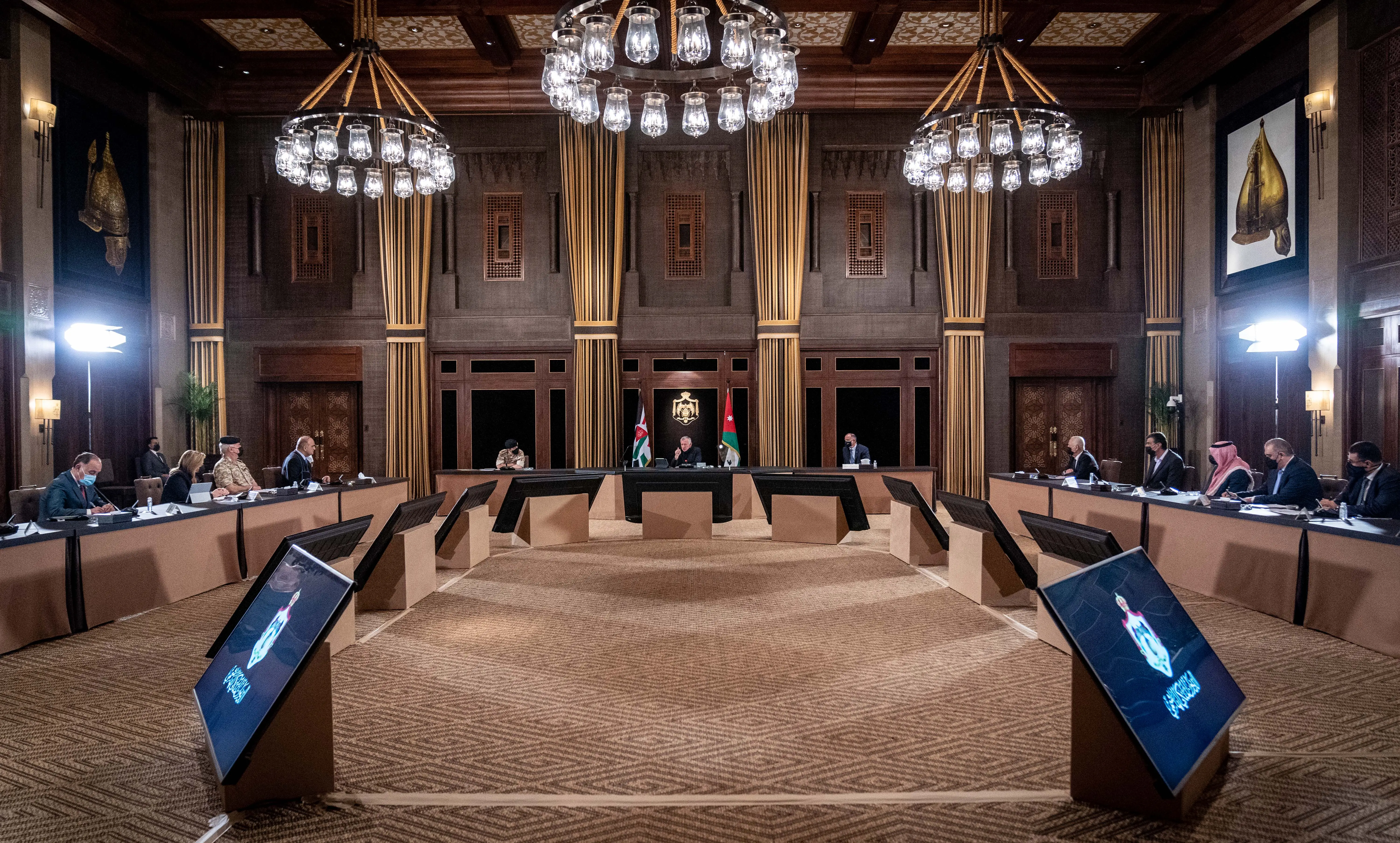 King stresses need to balance safeguarding public health, jumpstarting economy