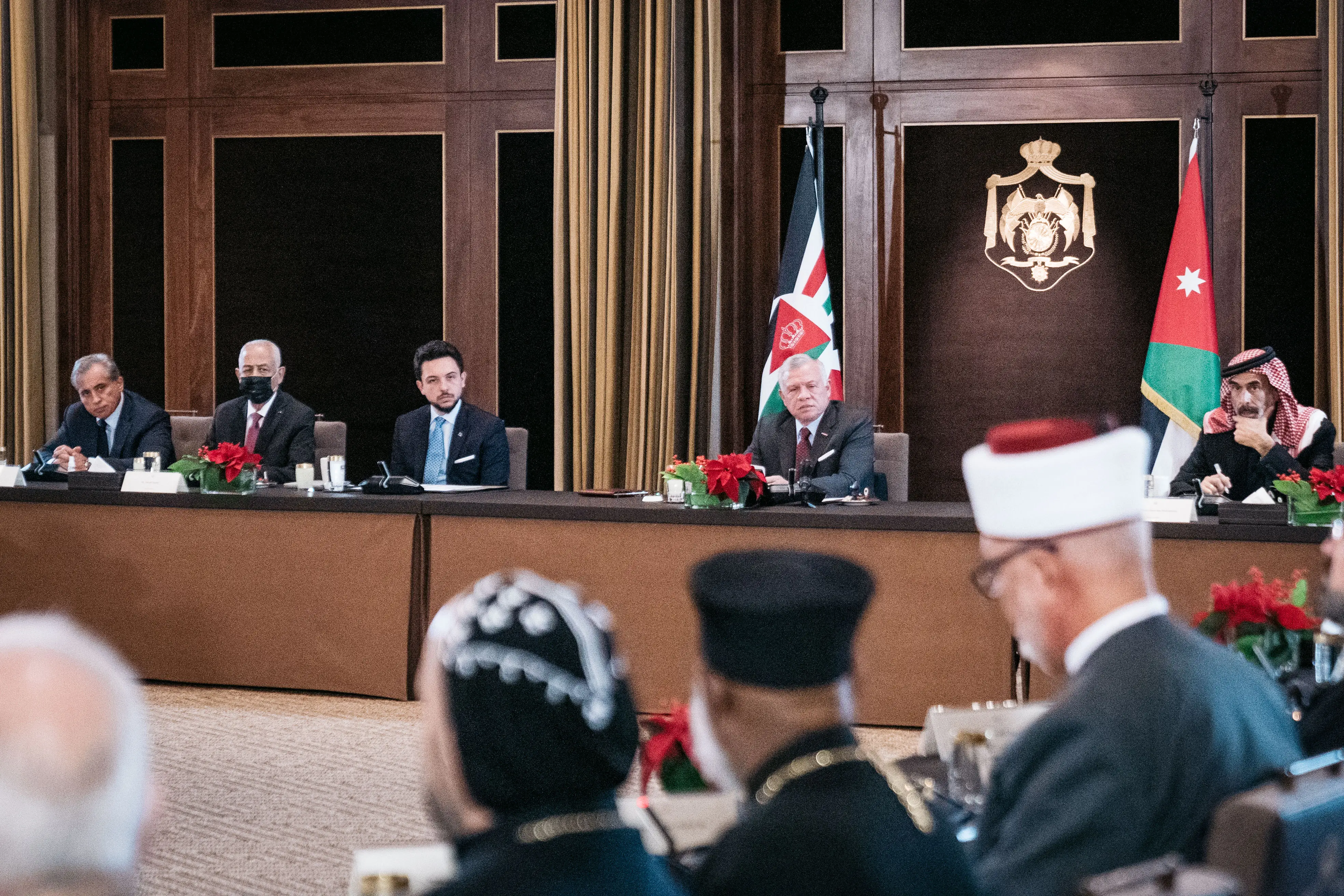 الملك يهنئ مسيحيي الأردن وفلسطين بالأعياد المجيدة ويؤكد أن حماية ورعاية المقدسات واجب ديني وتاريخي