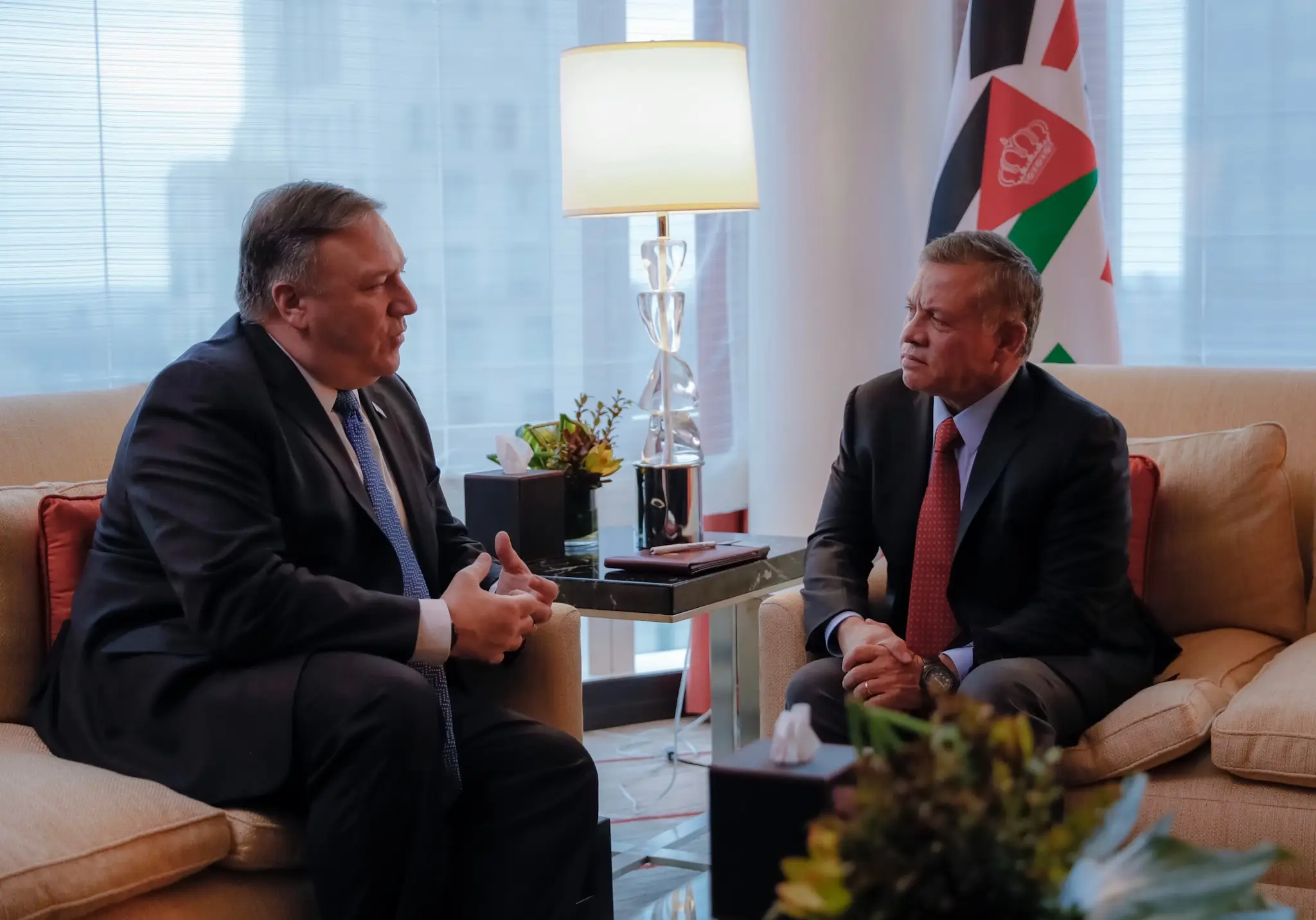 King meets US secretary of state