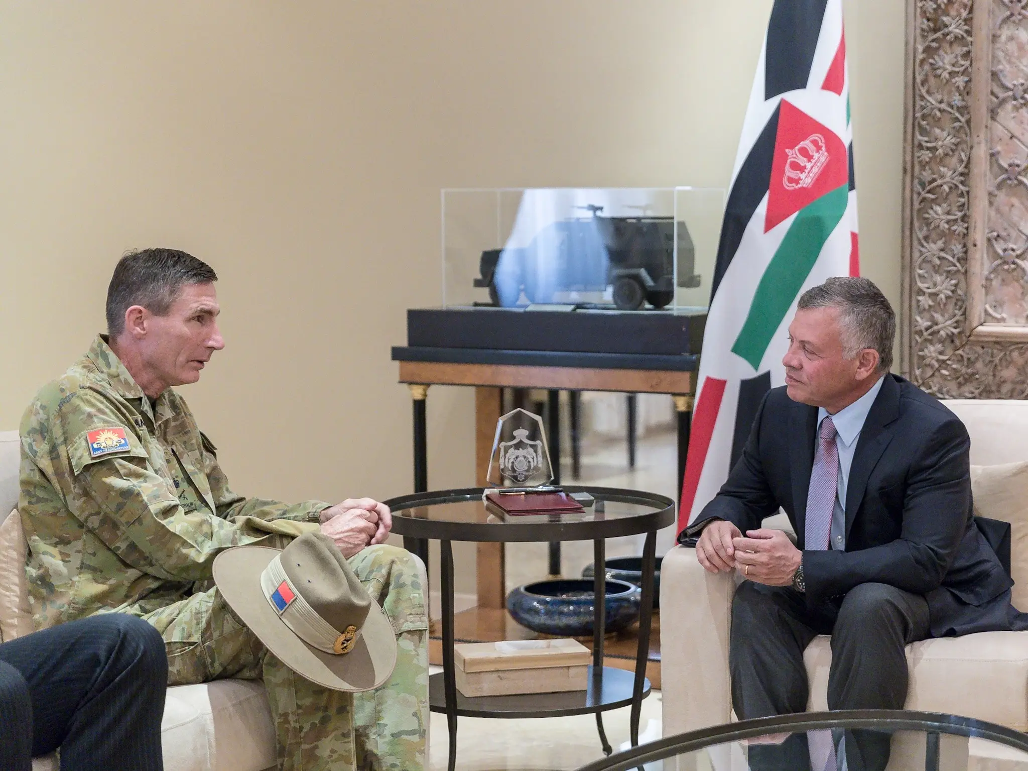 King receives Australian Army chief