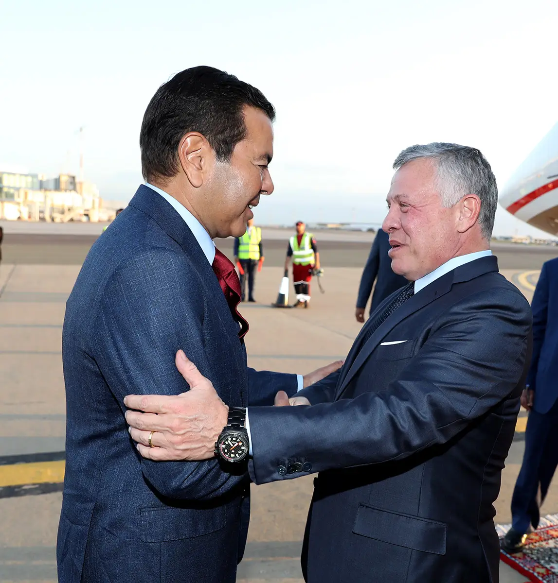 King arrives in Morocco