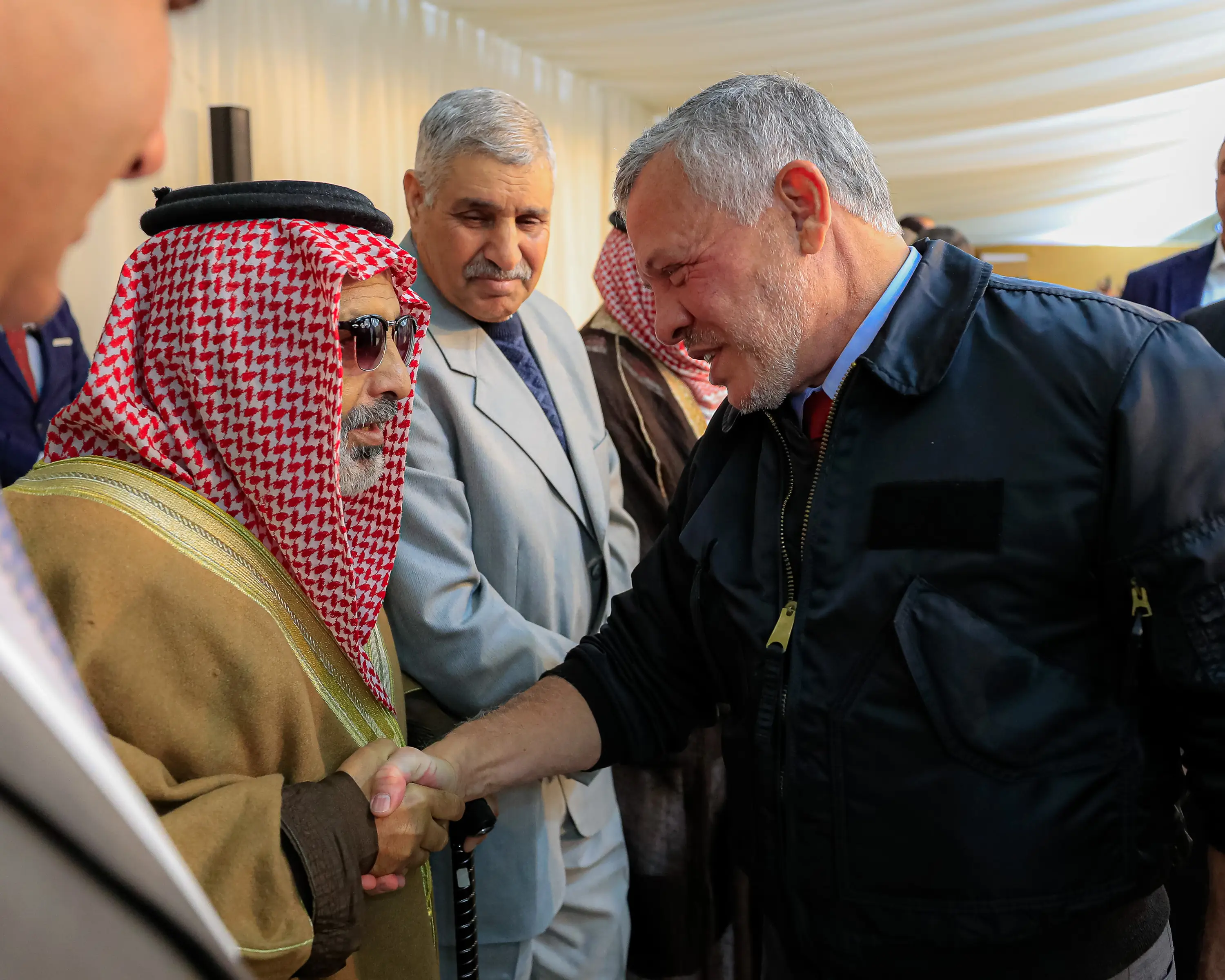King meets representatives, leading figures from Bani Hamida tribes as part of Basman Forum meetings