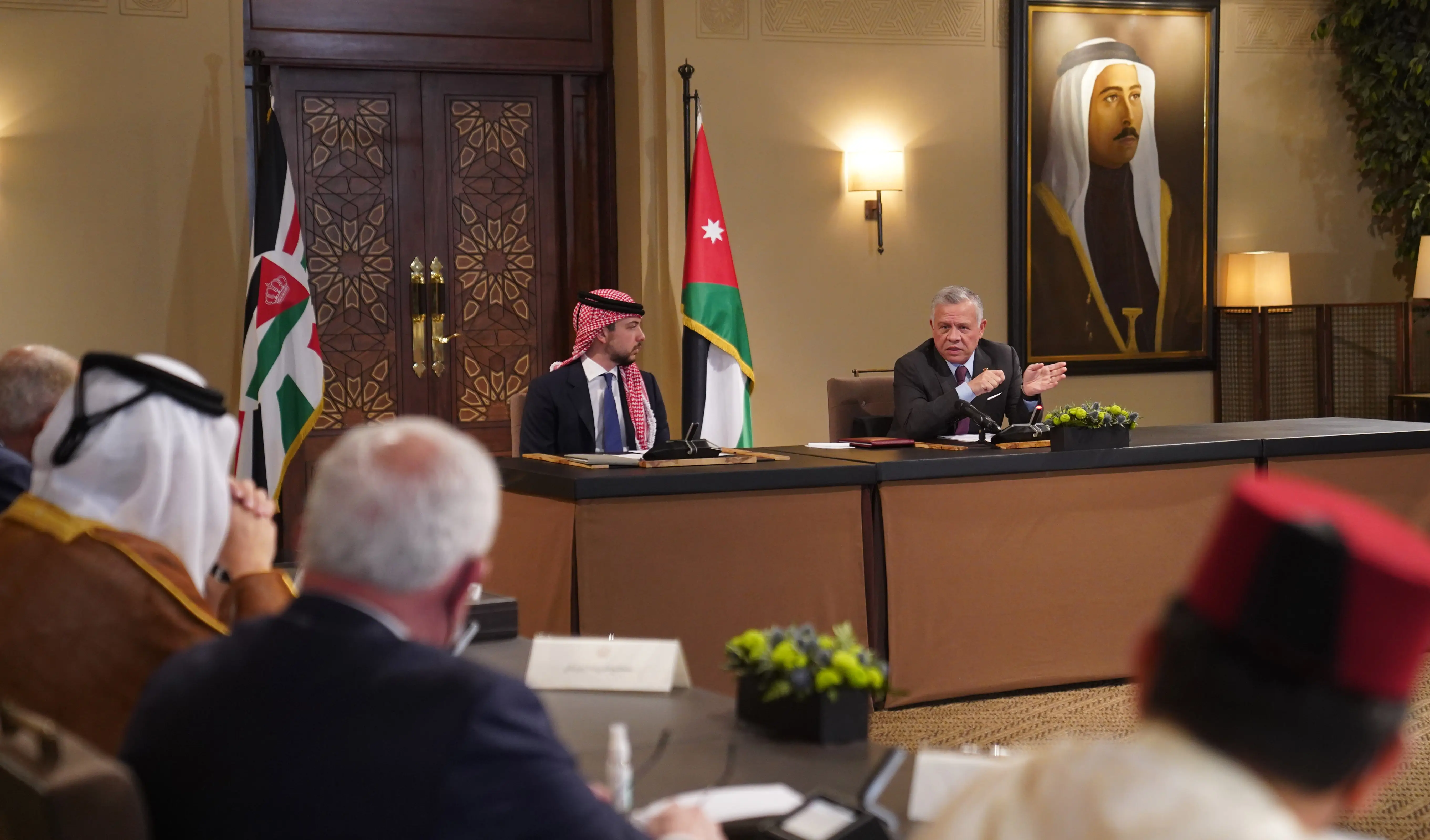 King urges unified Arab position to stop escalations in Jerusalem