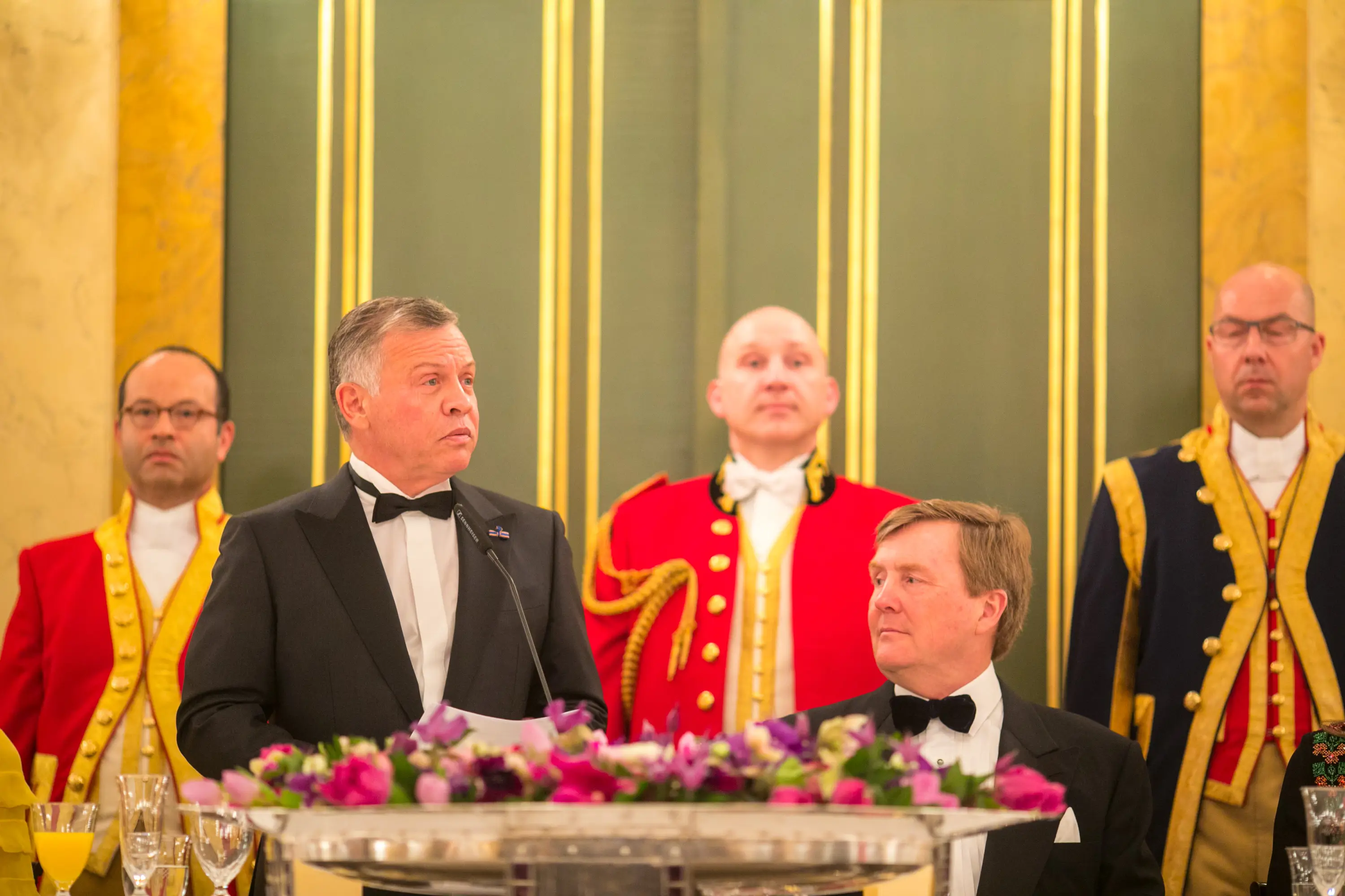King, Queen attend official dinner at Noordeinde Palace