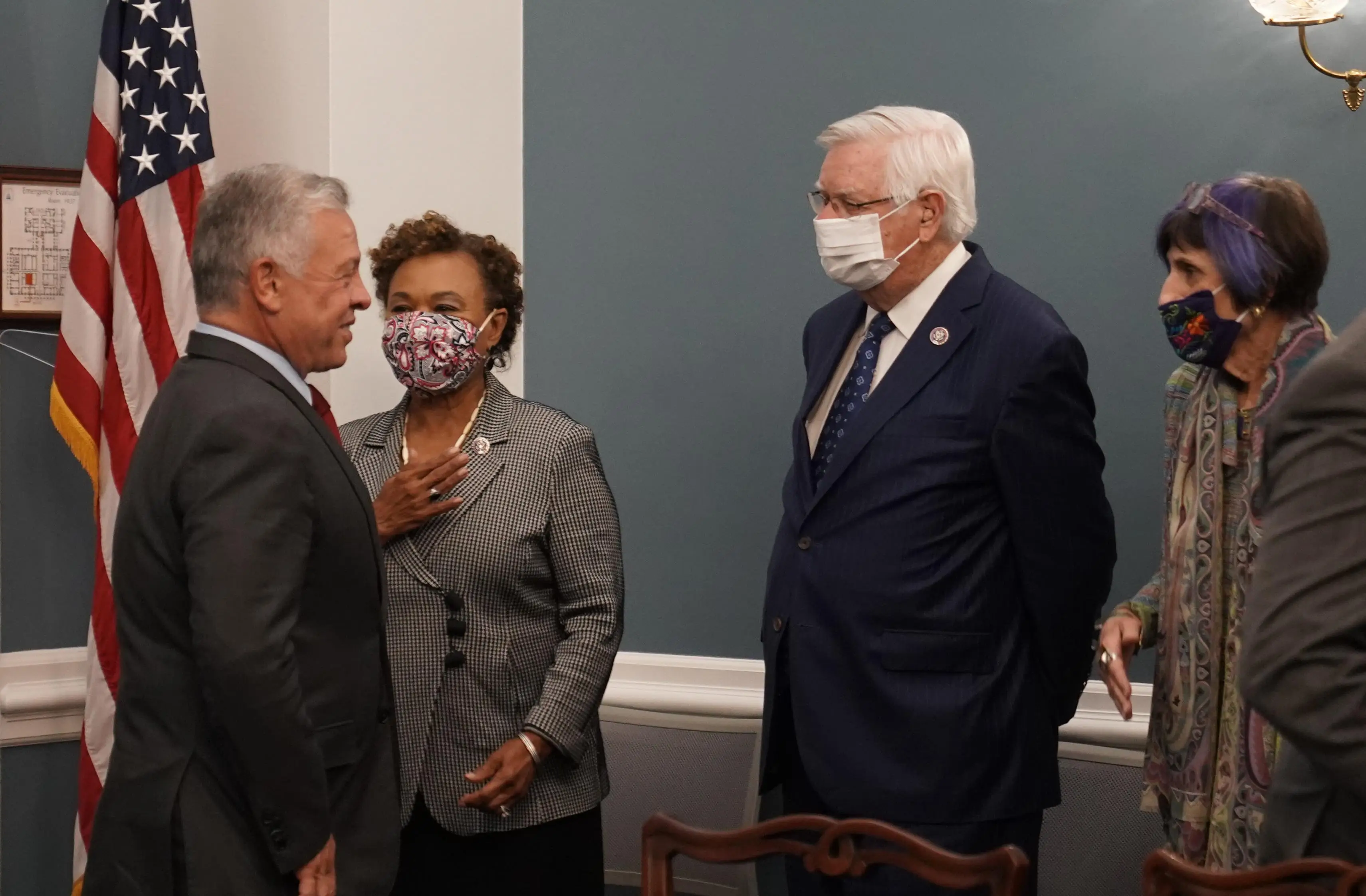 King continues US Congress meetings