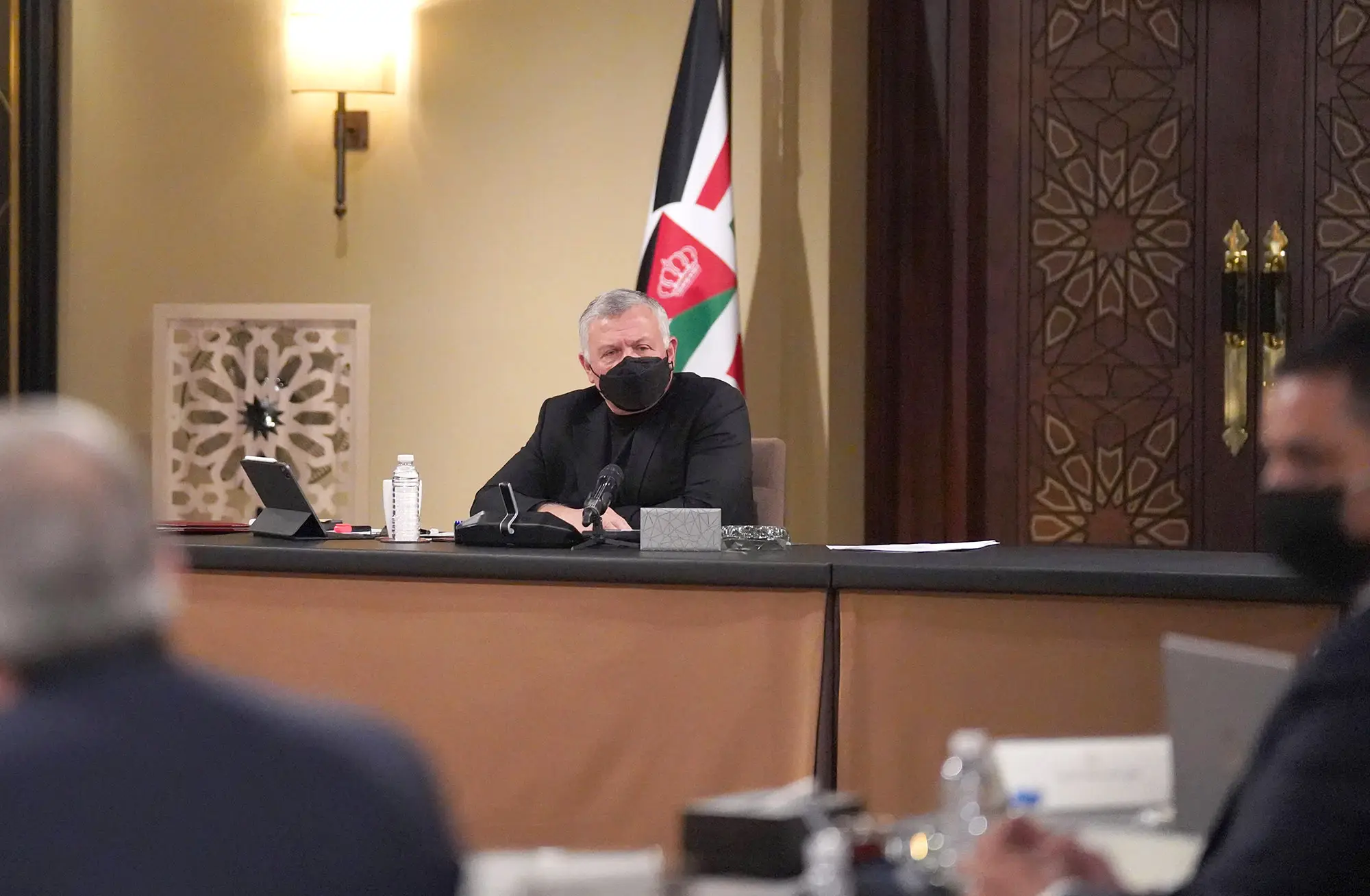 King meets House speaker, parliamentary bloc leaders