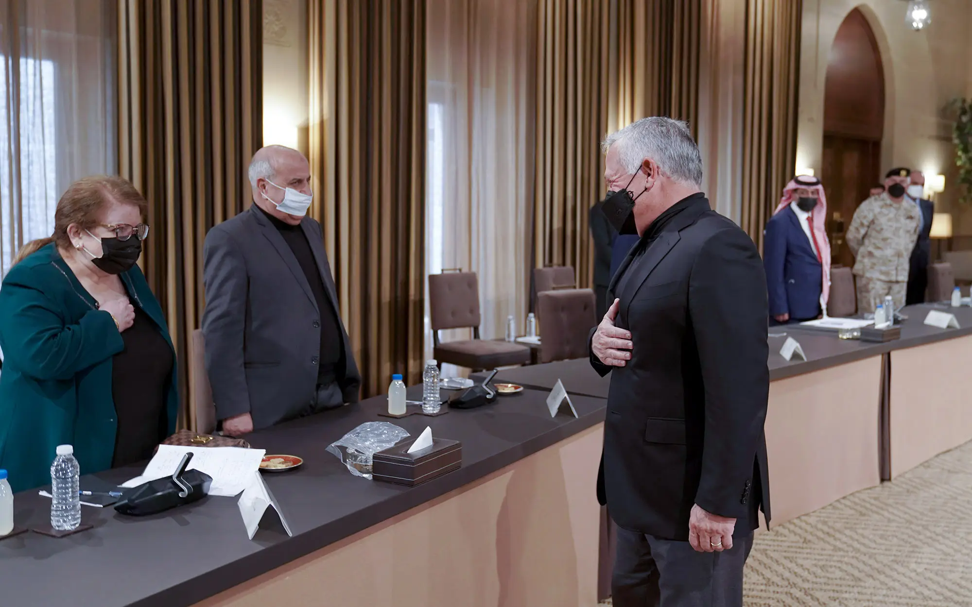 King continues outreach meetings with figures from governorates