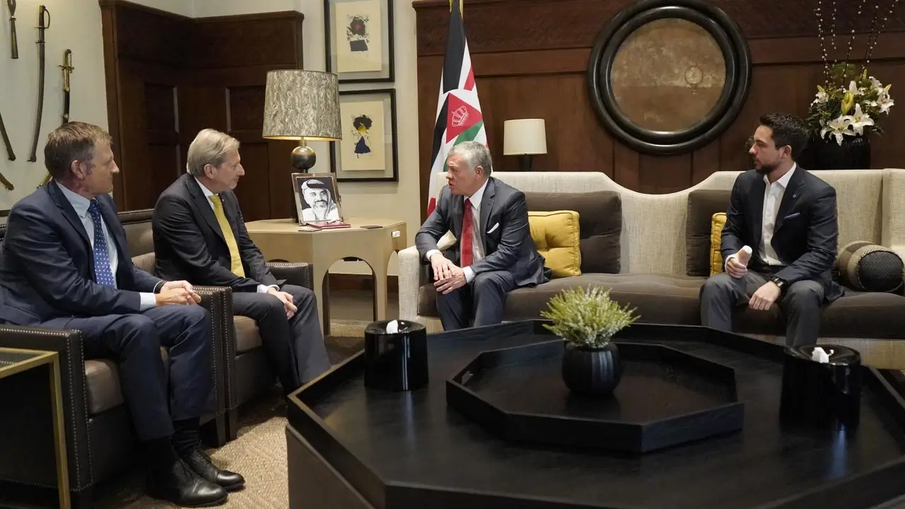 King meets EU commissioner for European neighbourhood policy and enlargement negotiations