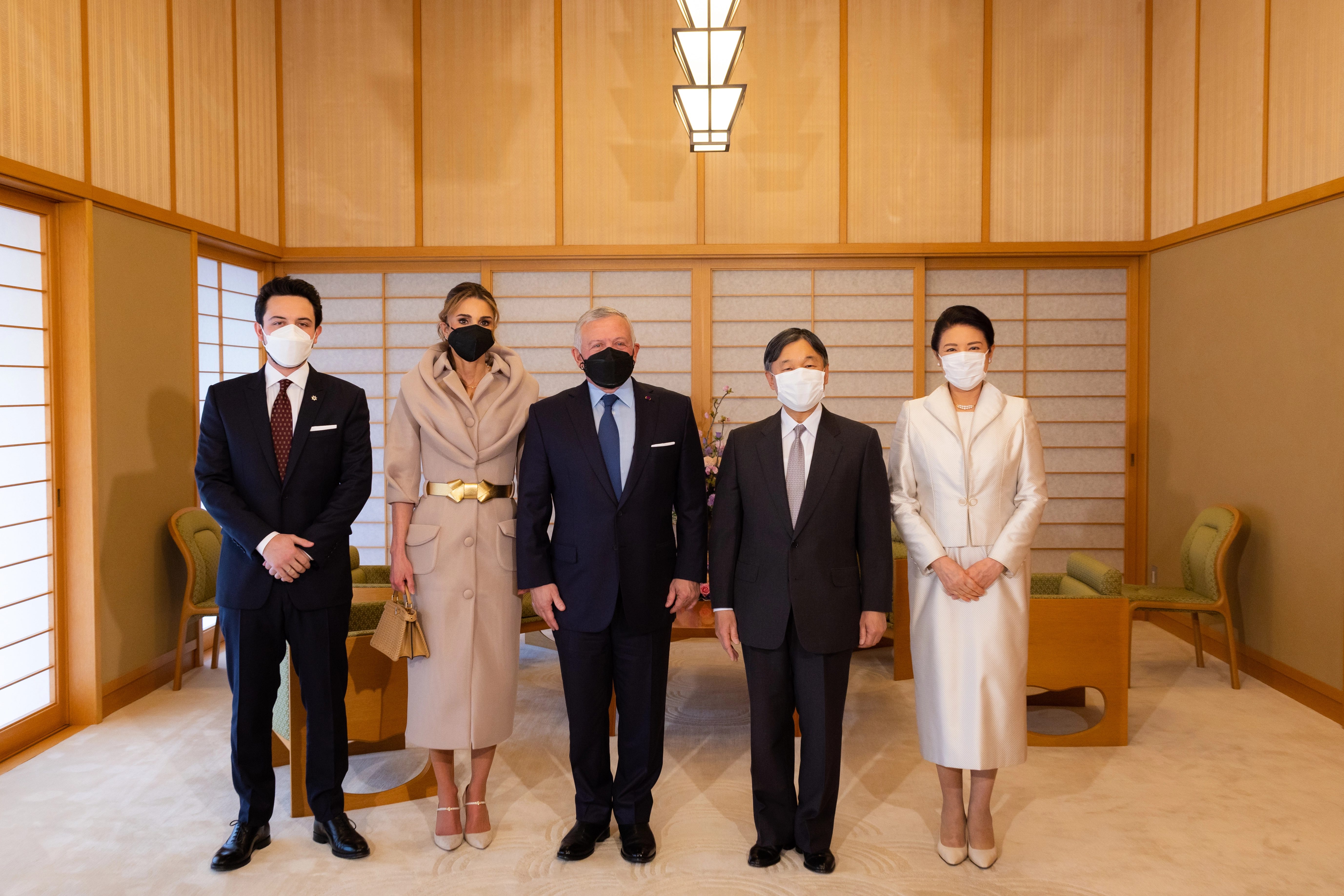 King meets Japan emperor