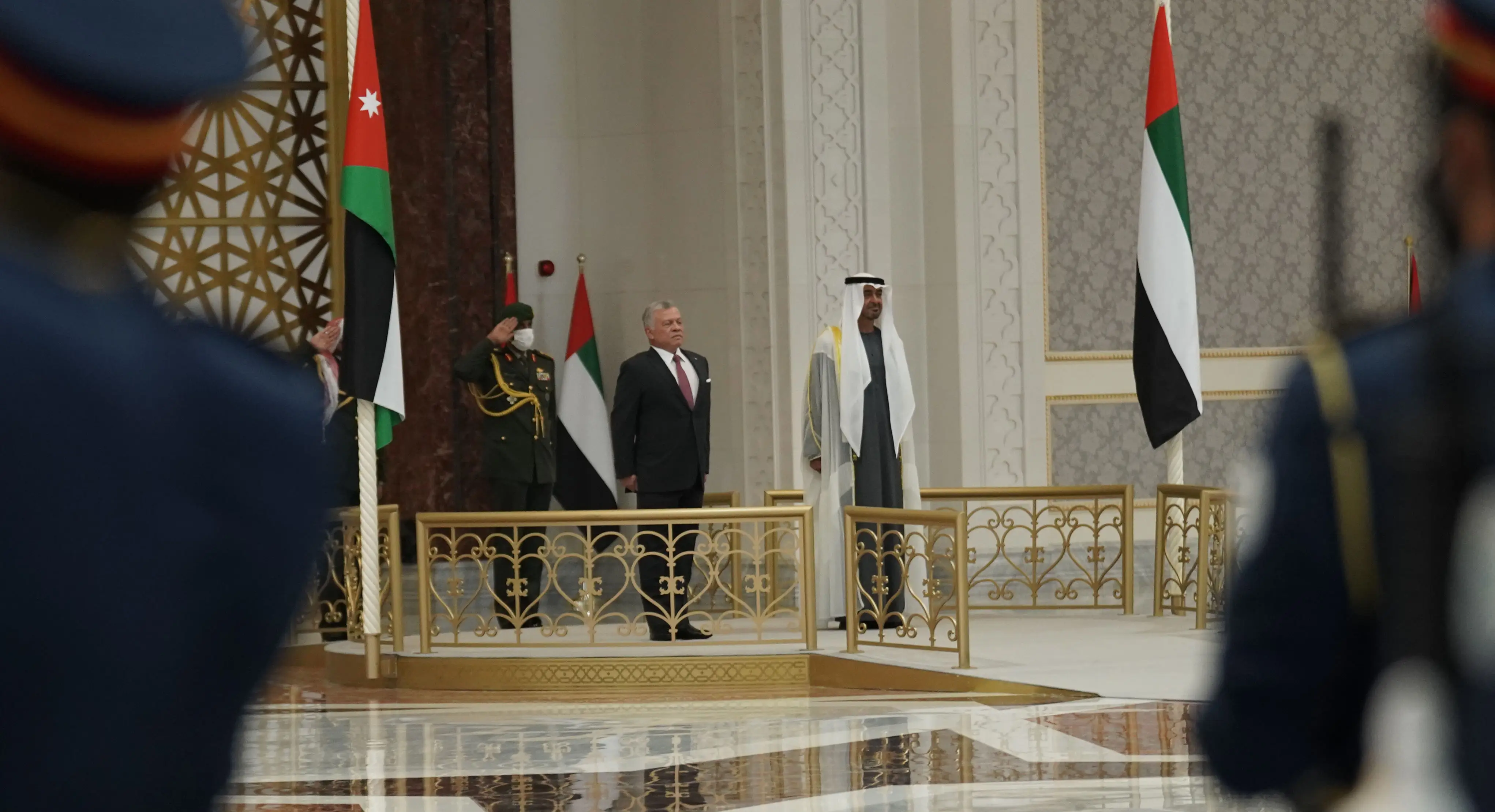 King arrives in Abu Dhabi