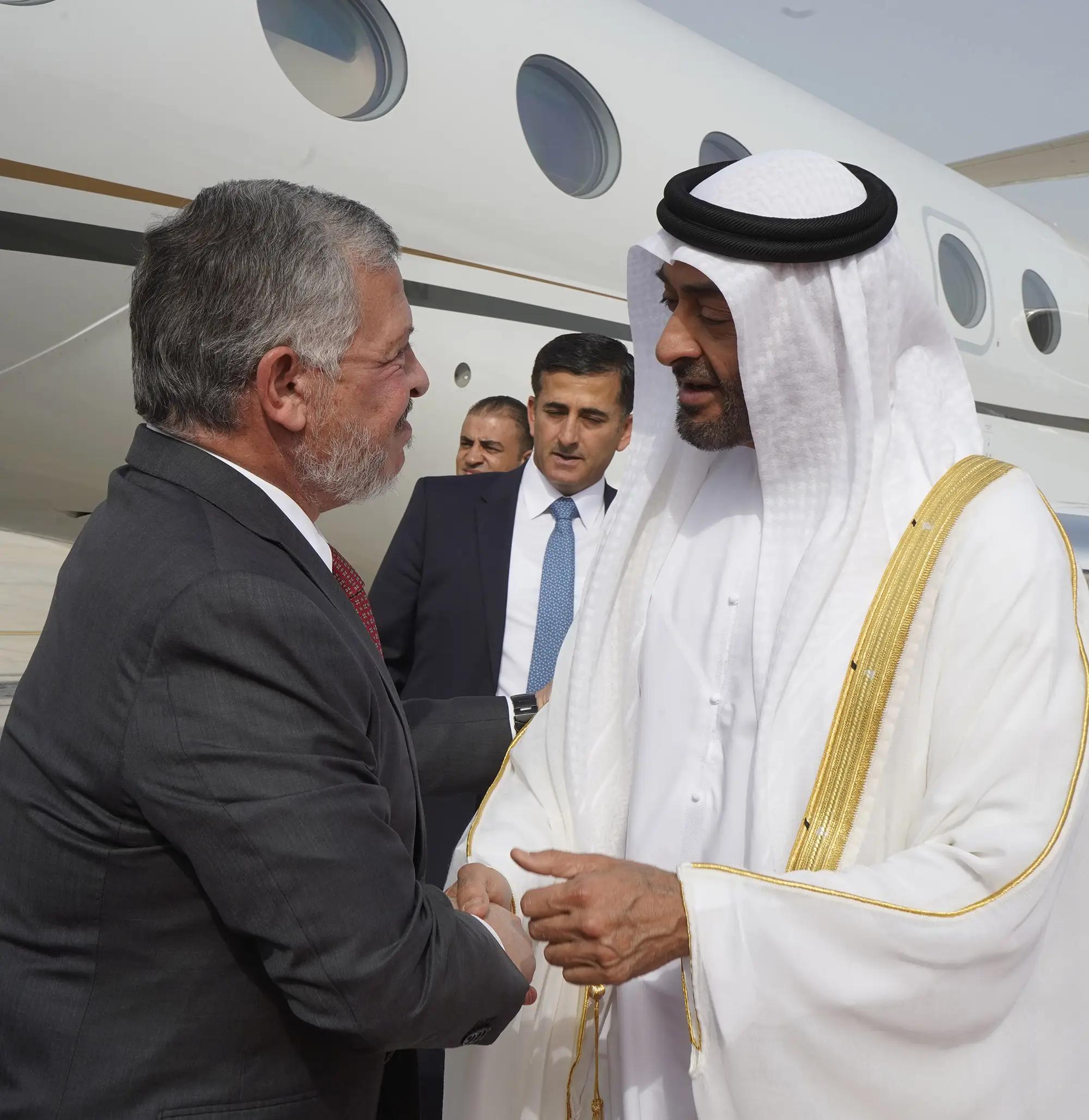 King arrives in Abu Dhabi