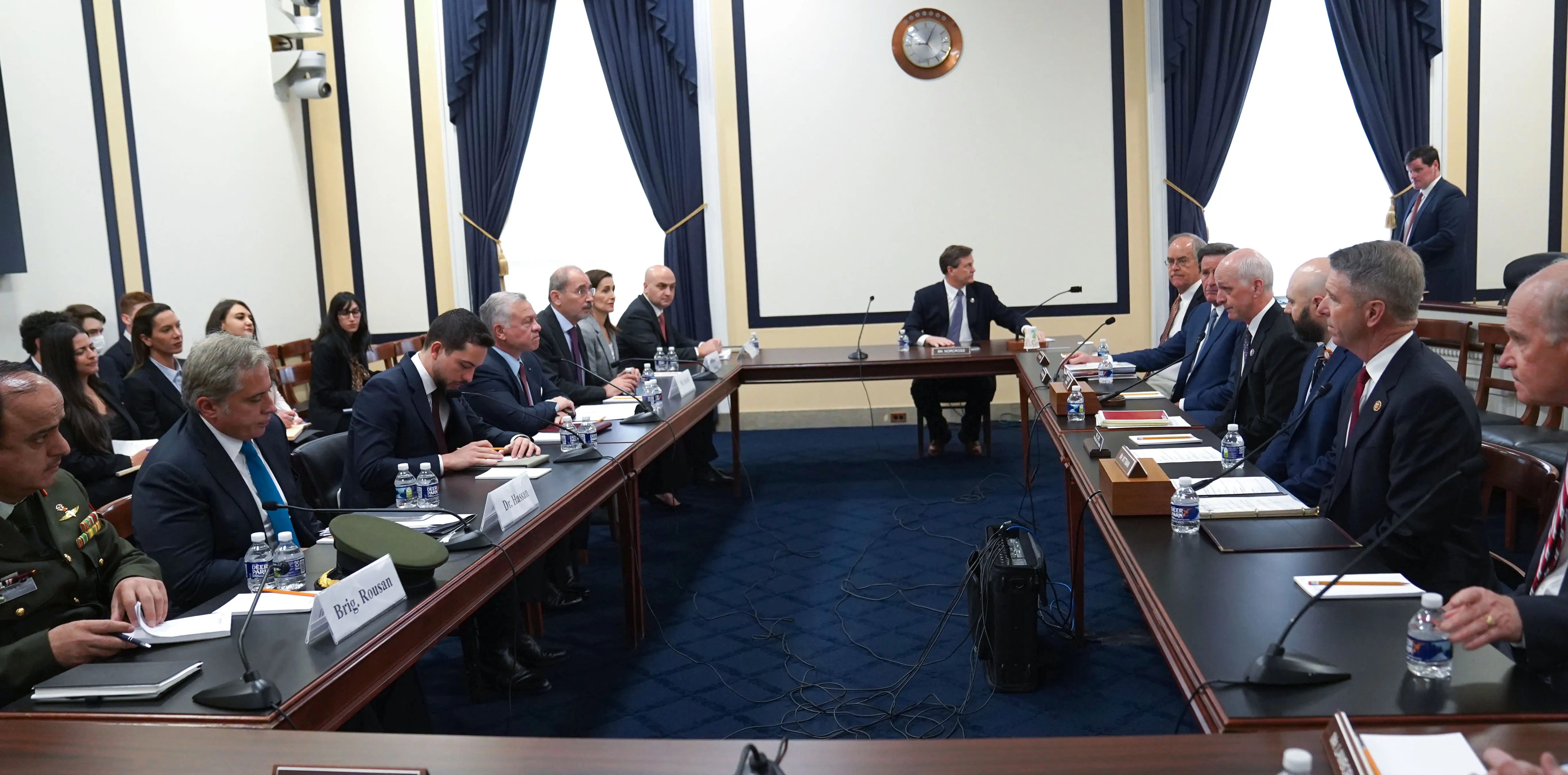 King continues meetings with US Congress committees