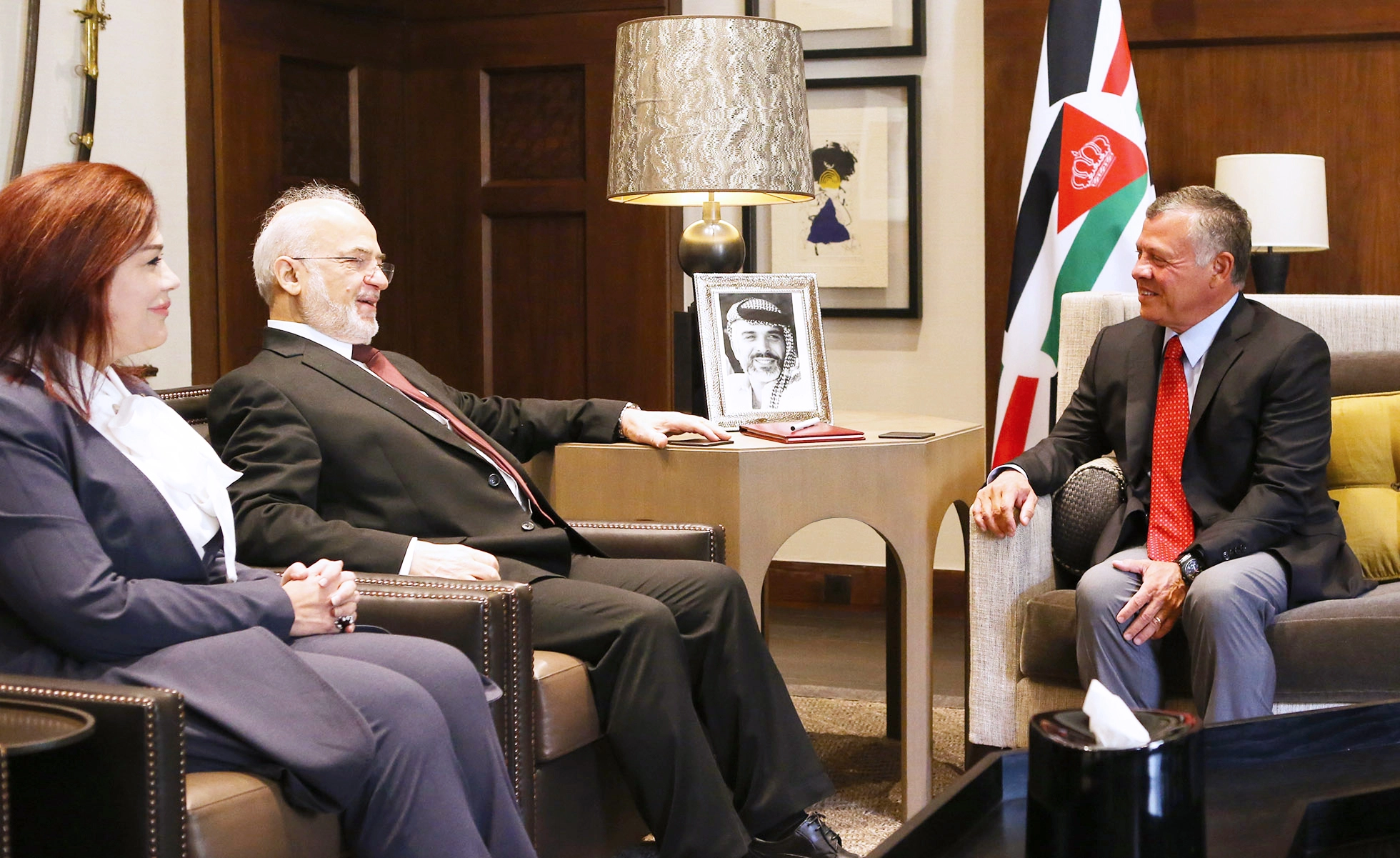 King receives Iraqi FM