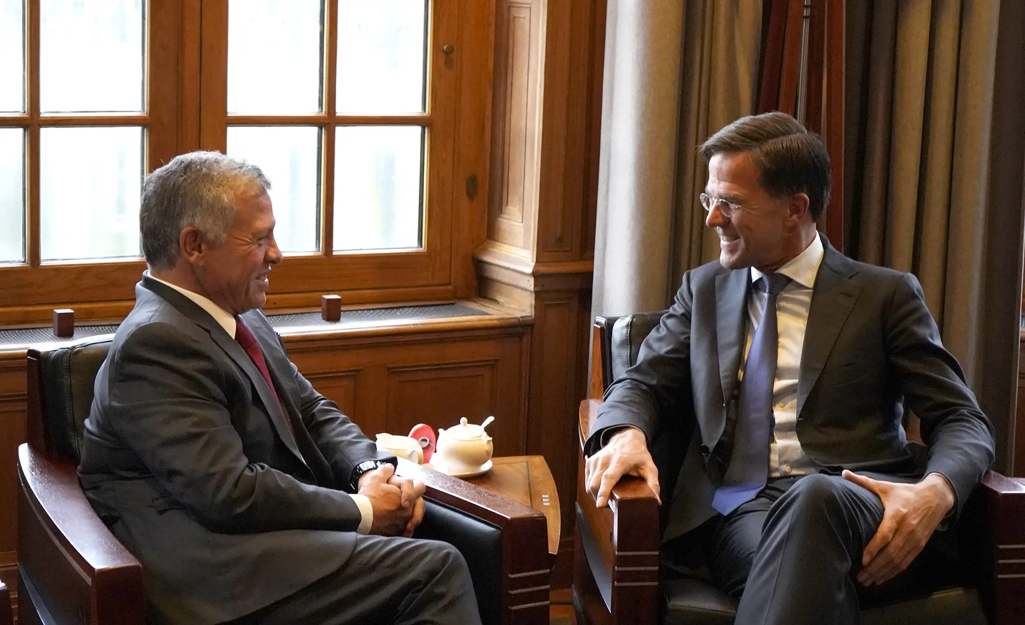 King meets Dutch PM