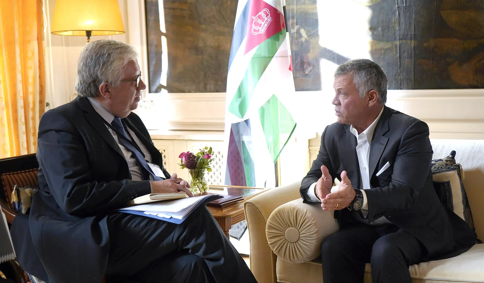 King meets top officials on sidelines of Aqaba Meetings in Netherlands