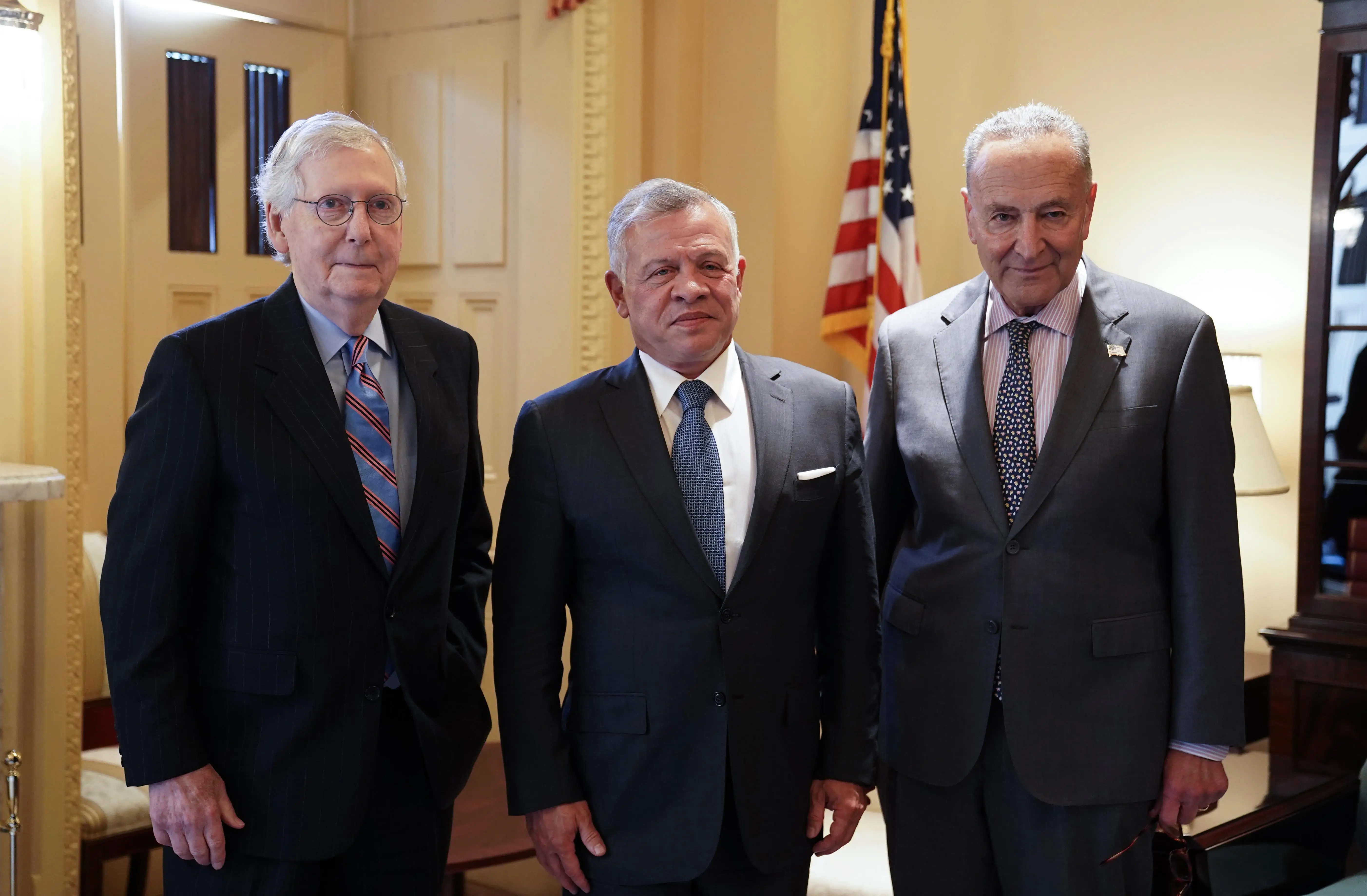 King meets US Senate leadership