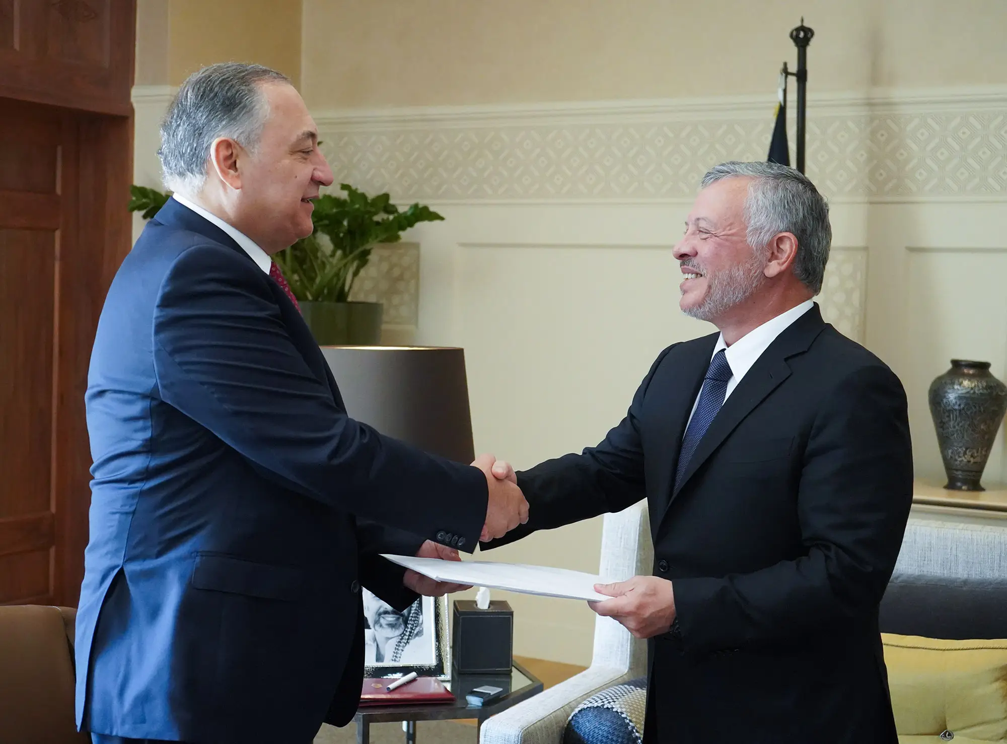 King swears in Integrity and Anti-Corruption Commission board, receives its 2018 annual report