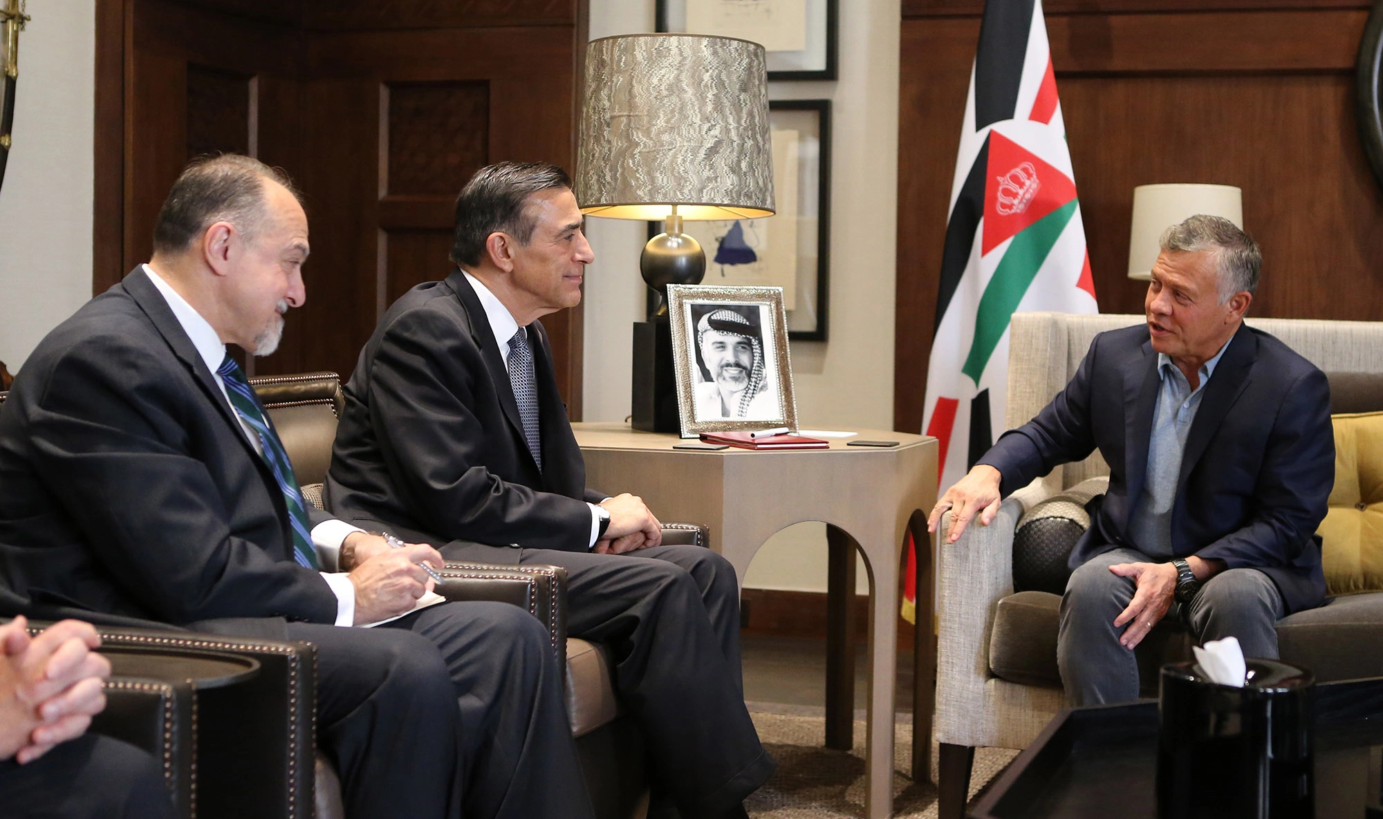King receives US House of Representatives delegation