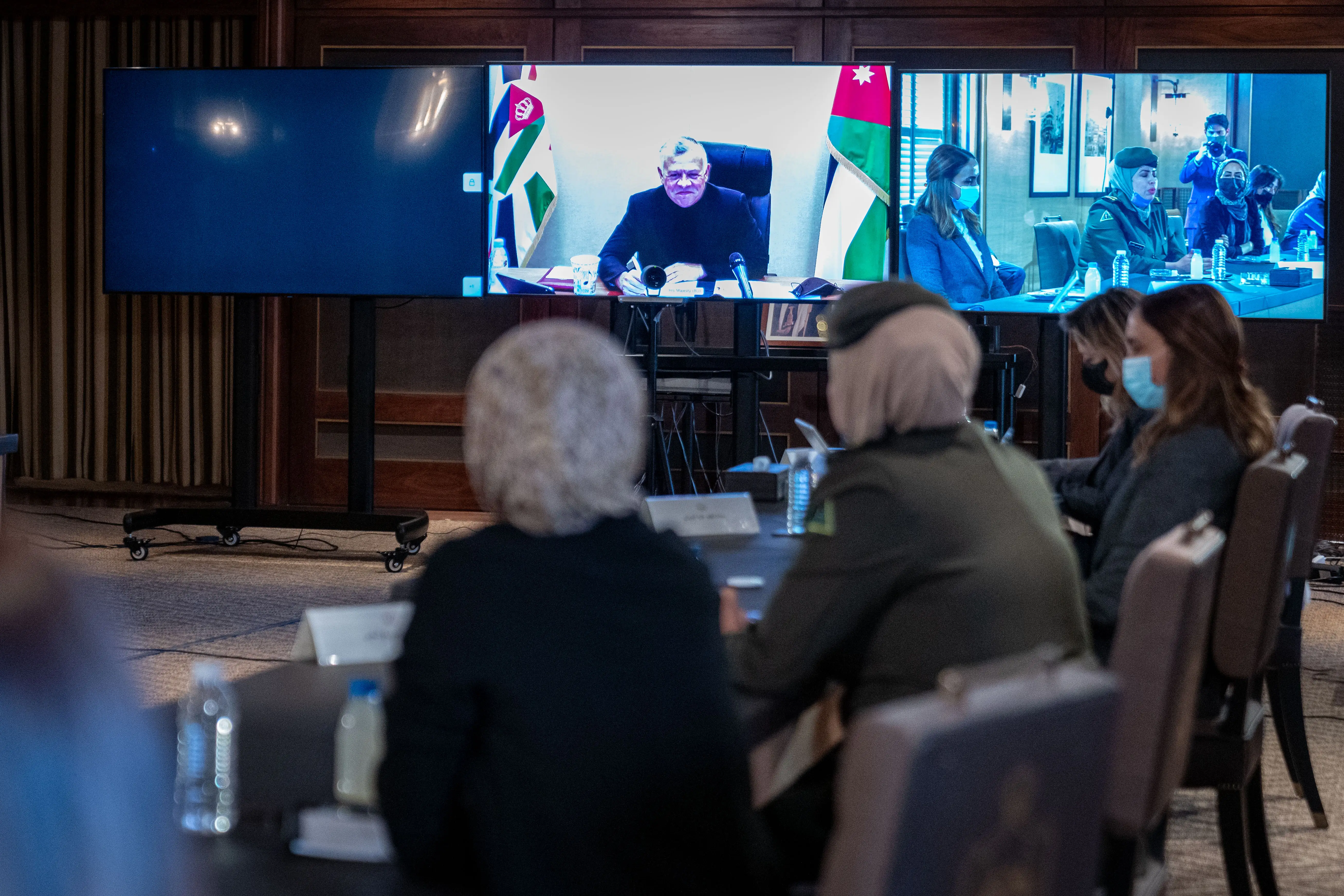 King expresses pride in Jordanian women in all sectors