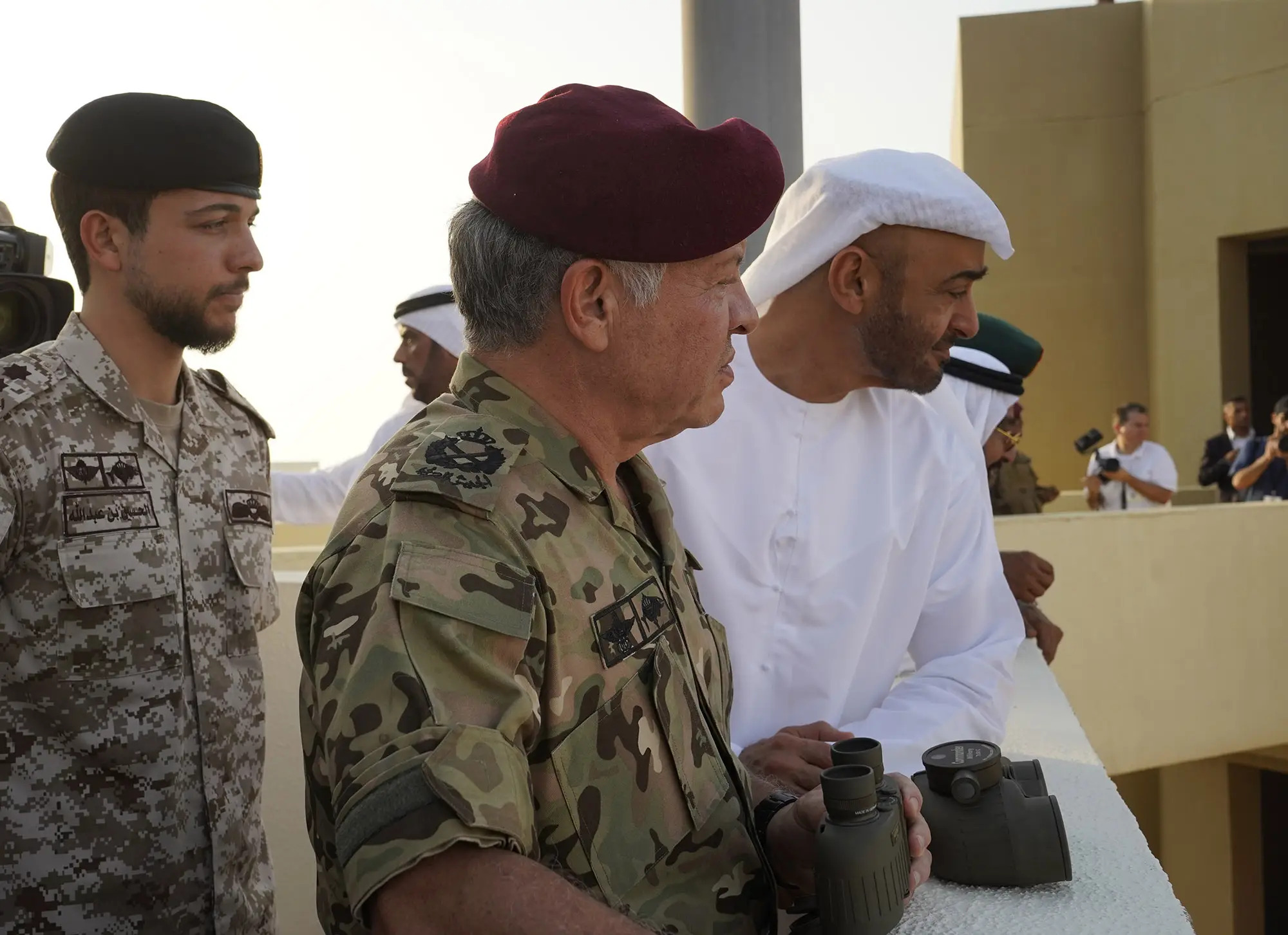 King attends joint military exercise in UAE