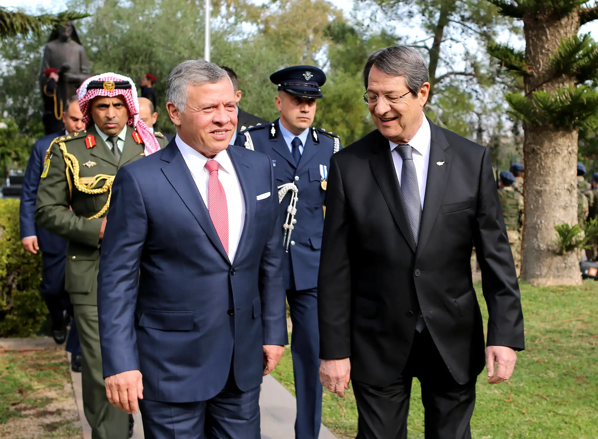 King arrives in Cyprus