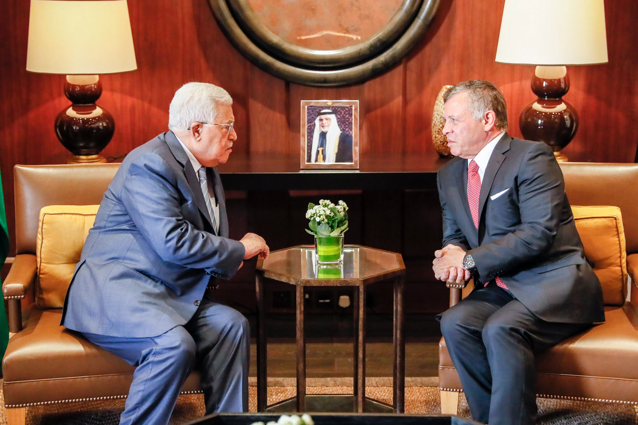 King holds talks with Palestinian president