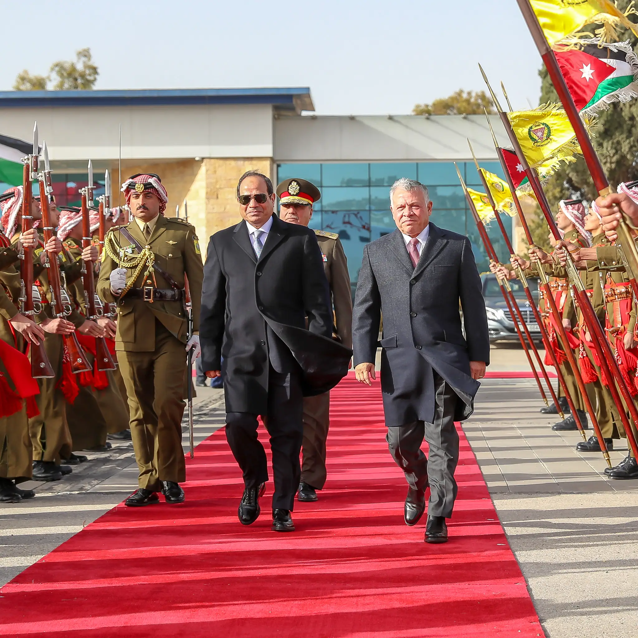 King bids farewell to Egyptian president