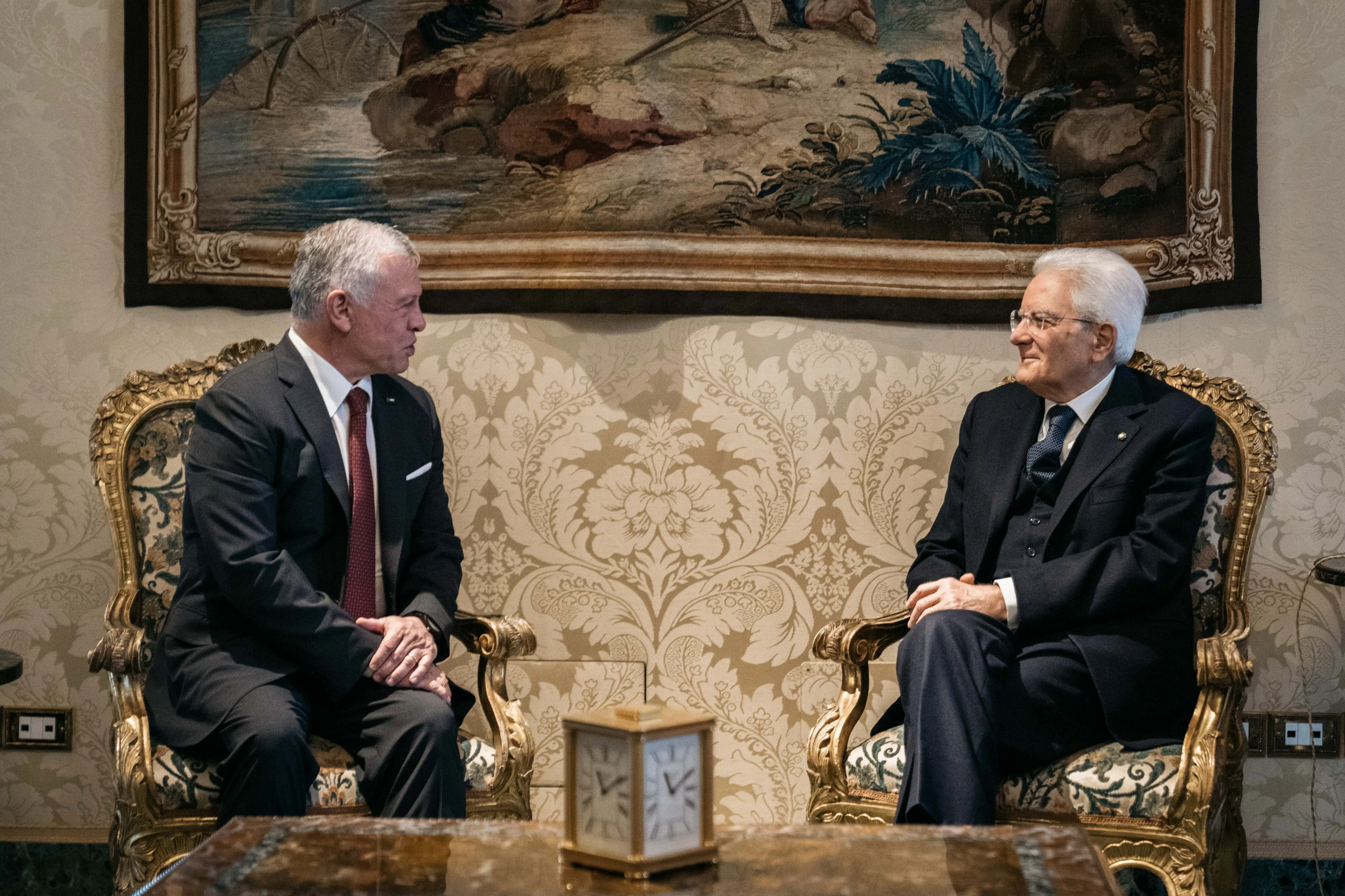 King meets Italian president in Rome