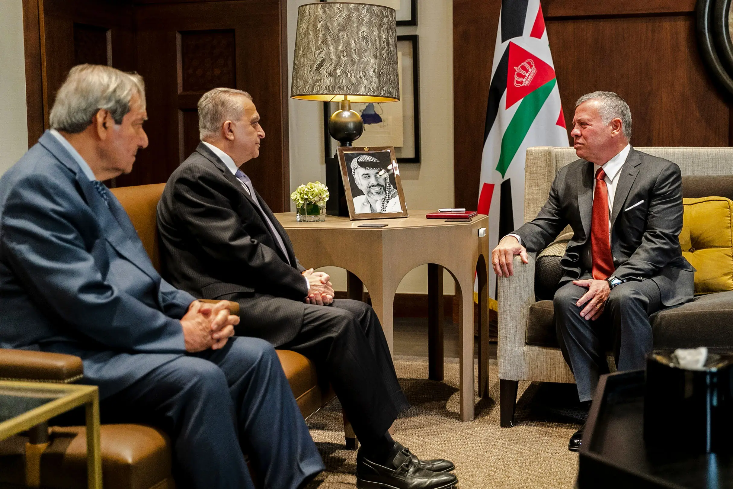 King receives Iraqi FM