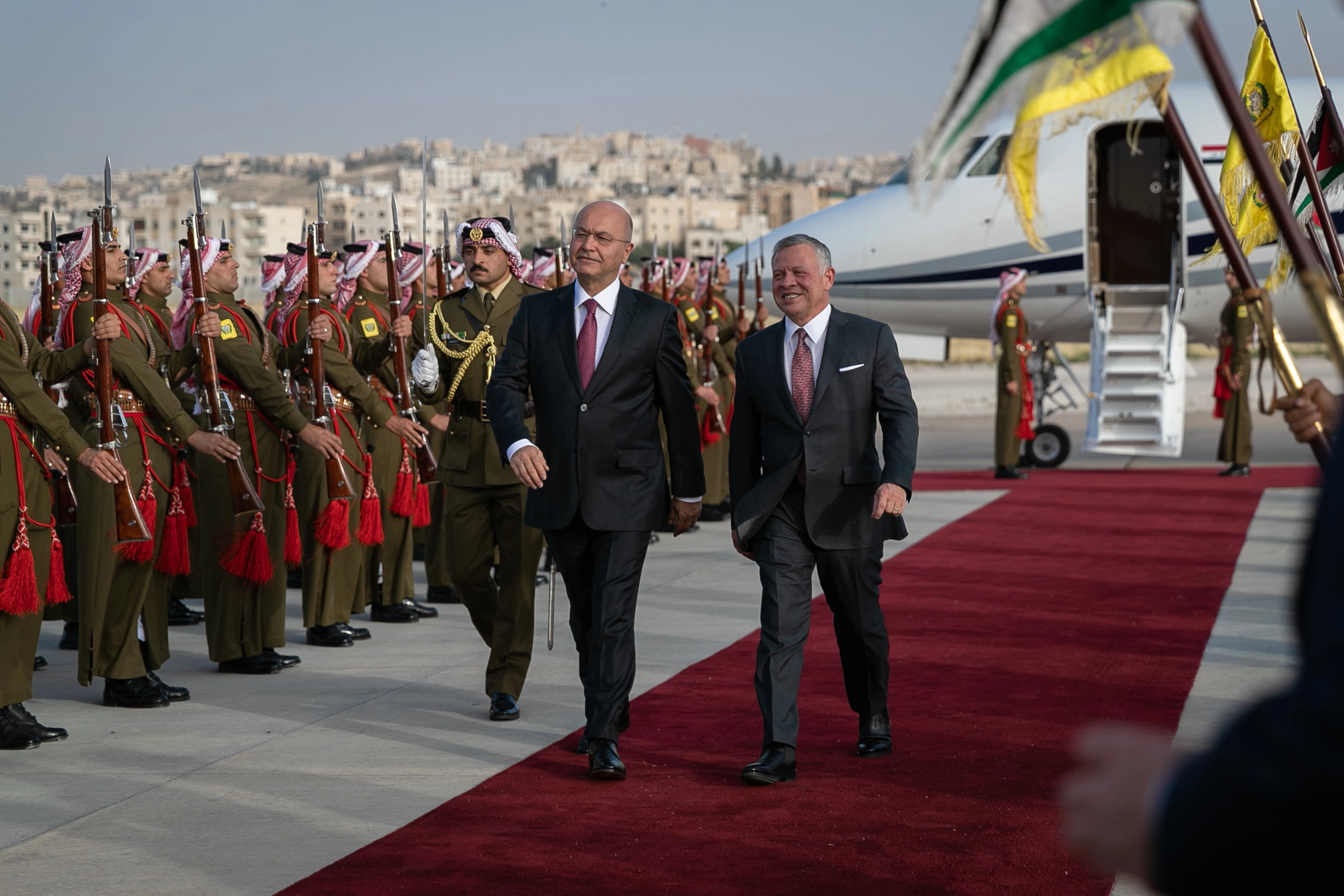 King receives Iraqi president at airport