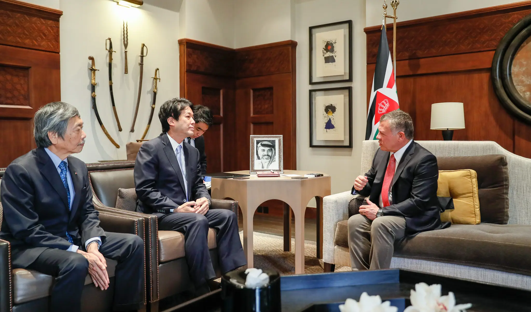 King receives special adviser to Japan PM