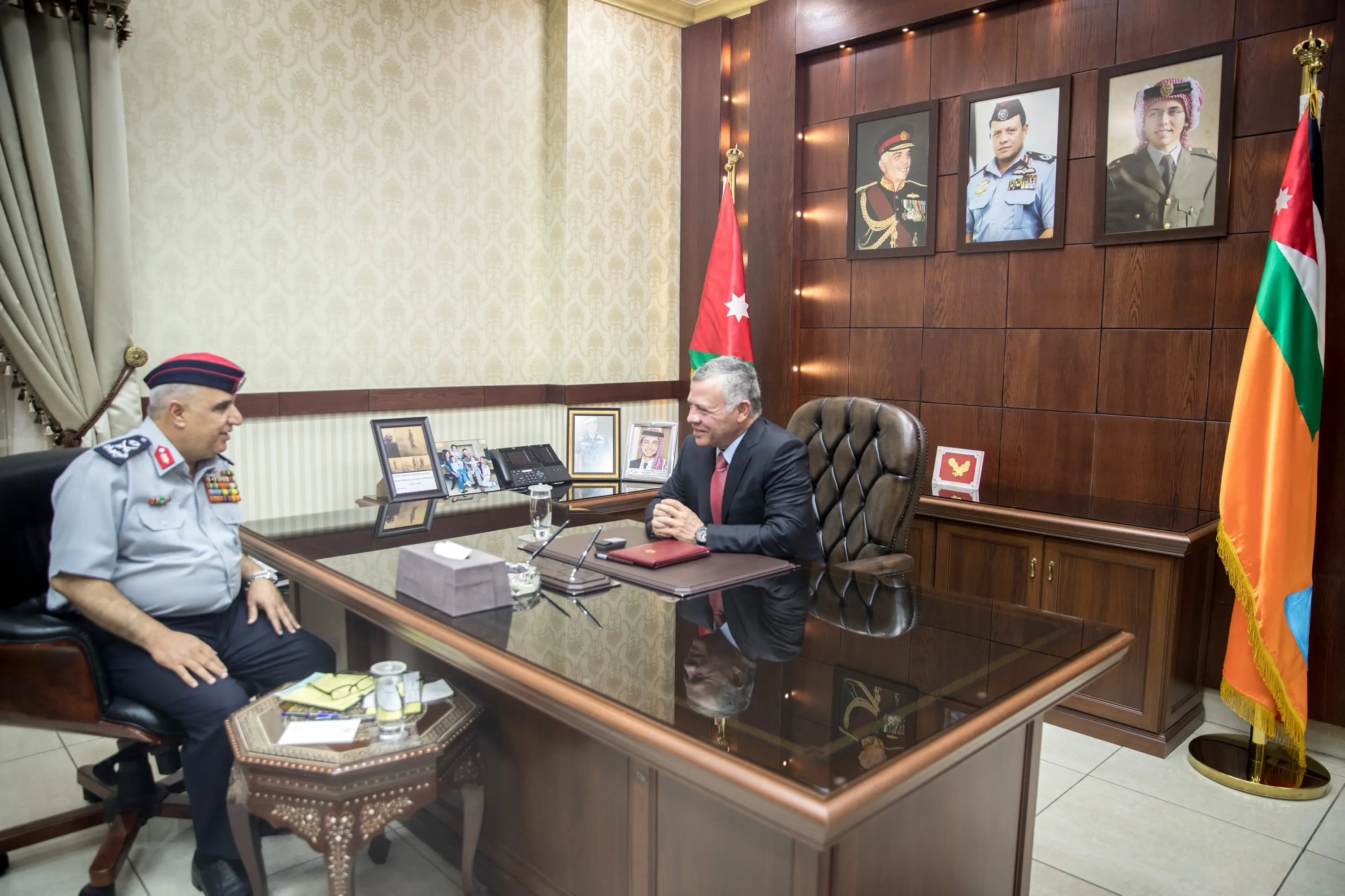 King visits Civil Defence Directorate