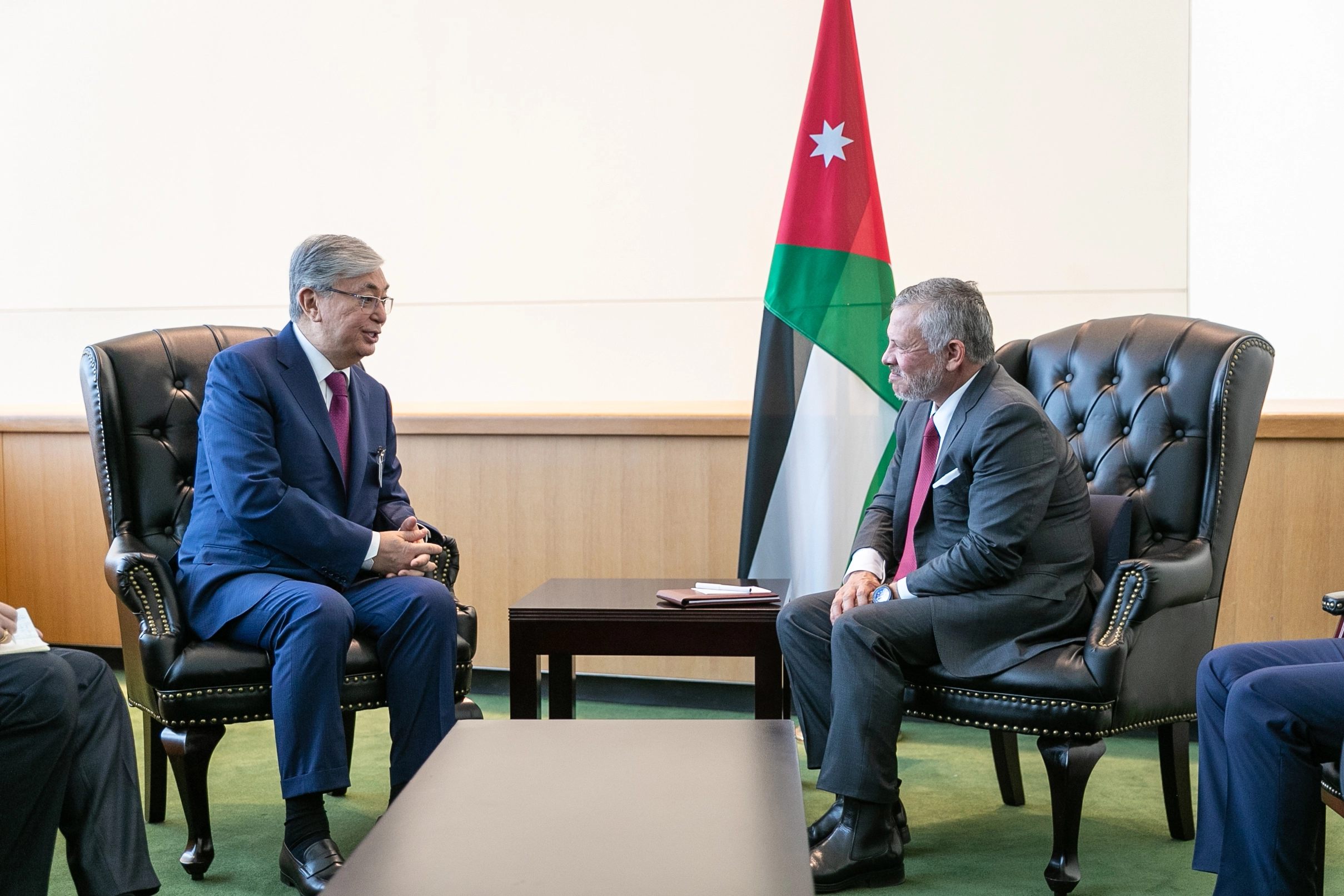 King meets president of Kazakhstan