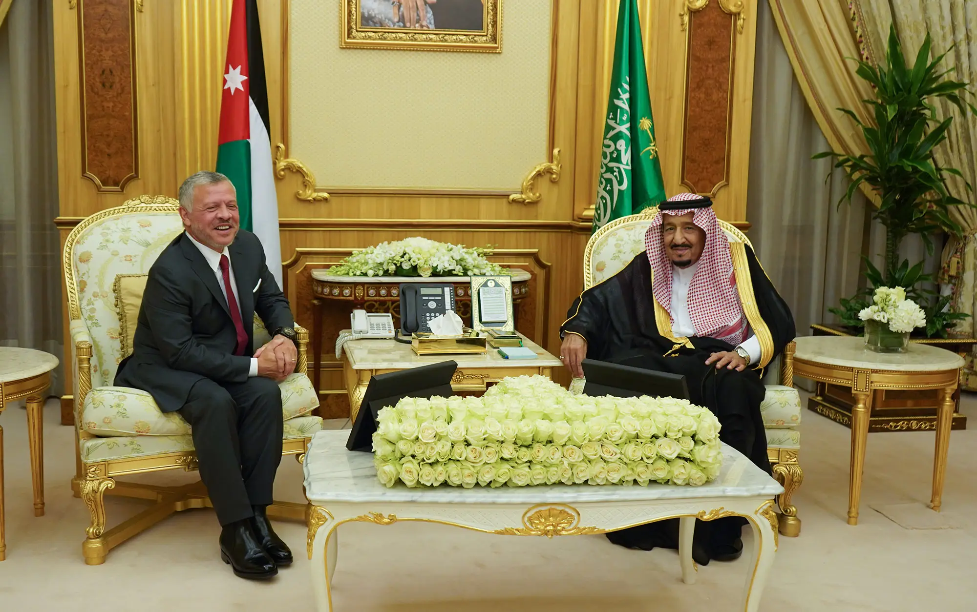 King, Saudi monarch discuss deep-rooted ties