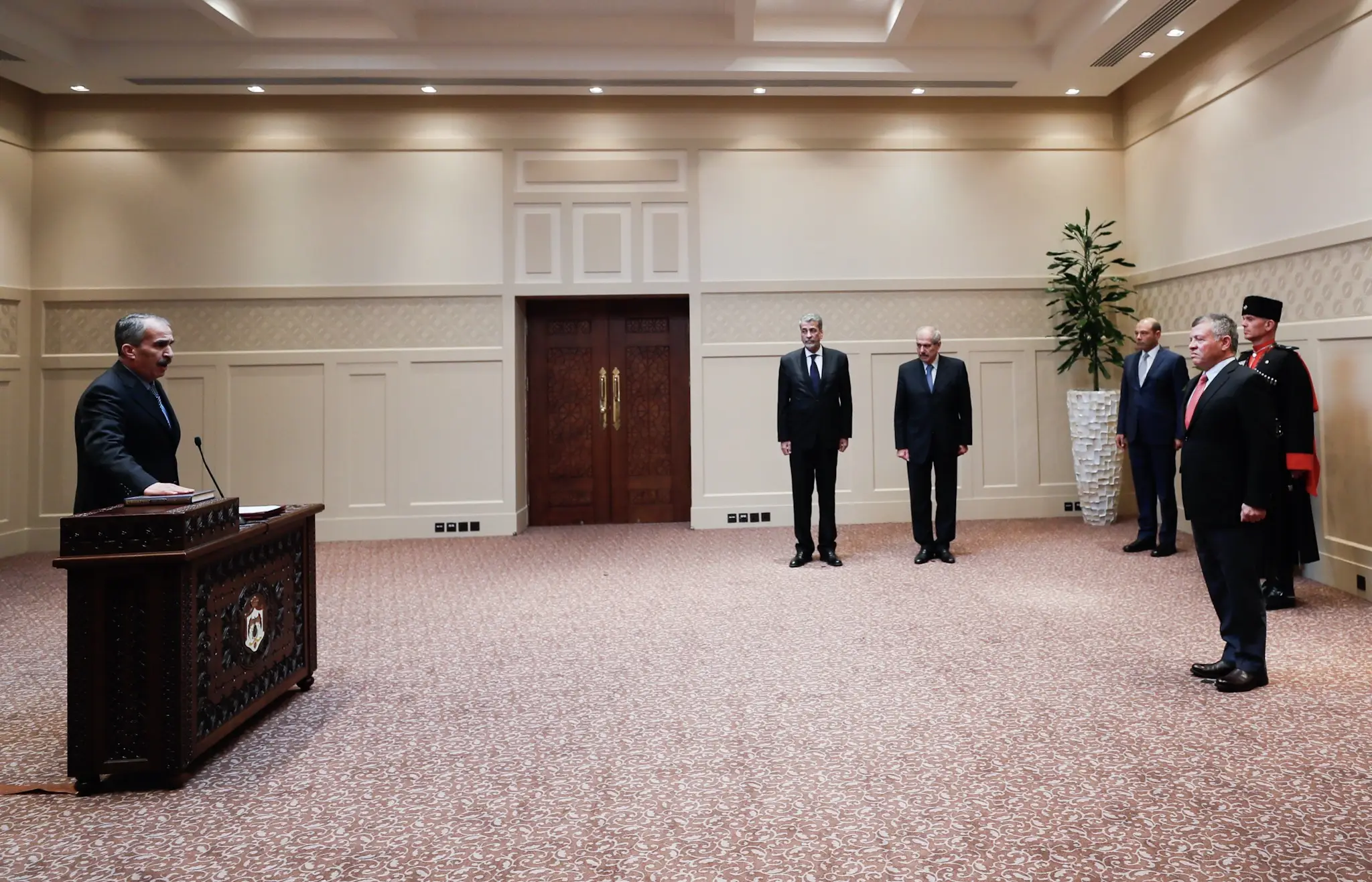 King swears in Mubaideen as member of IEC board
