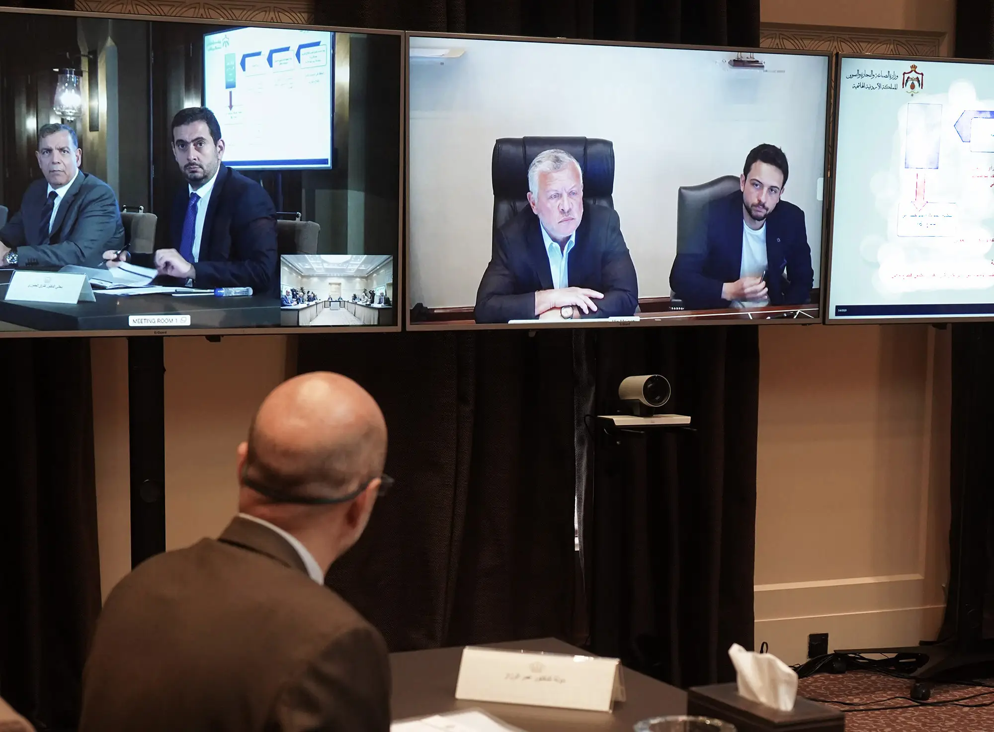 King urges closer coordination among public institutions to prevent errors that could undo progress in countering COVID-19