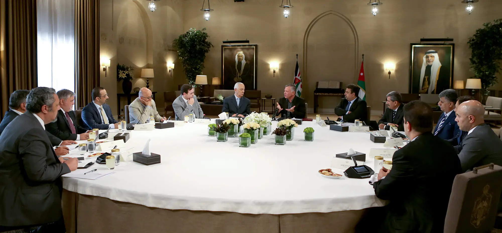 King meets with media figures