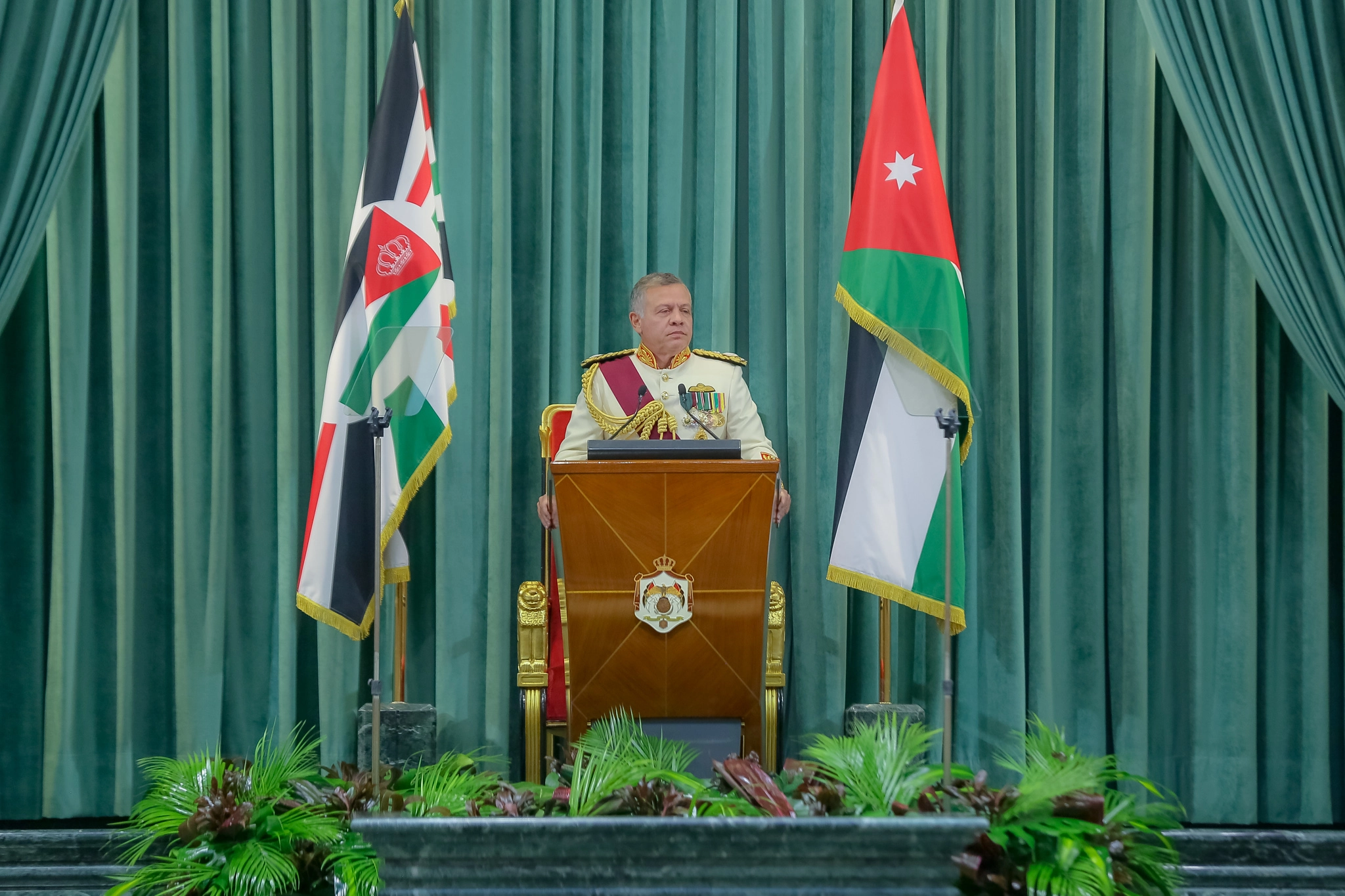 King inaugurates 18th Parliament’s third ordinary session