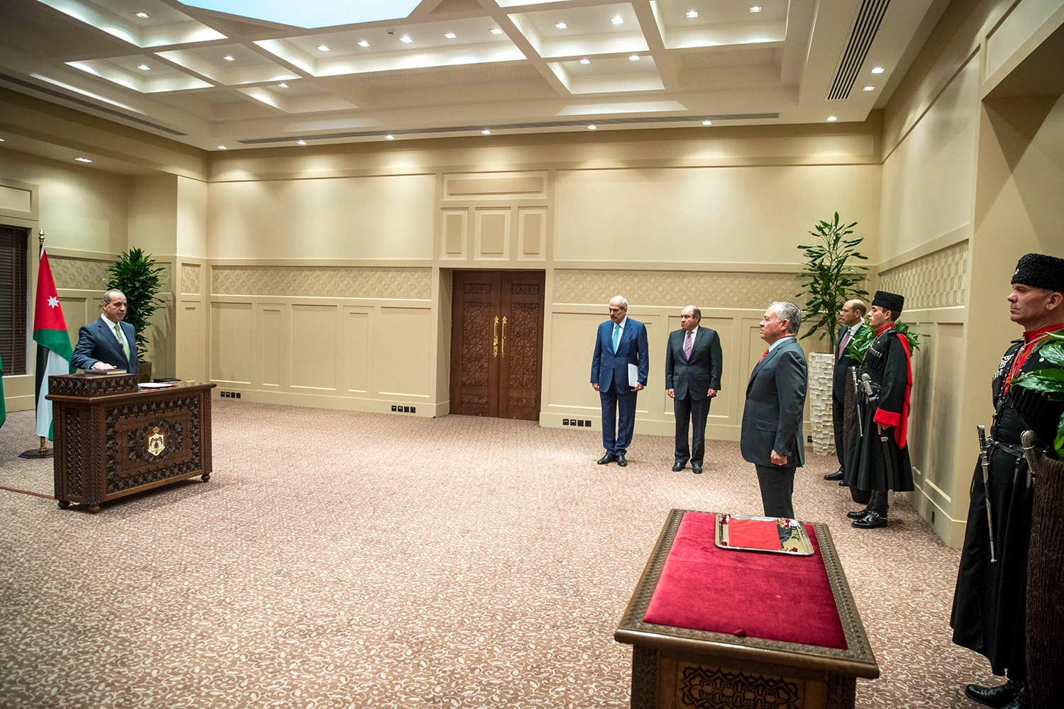 King swears in Masri as municipal affairs, transport minister