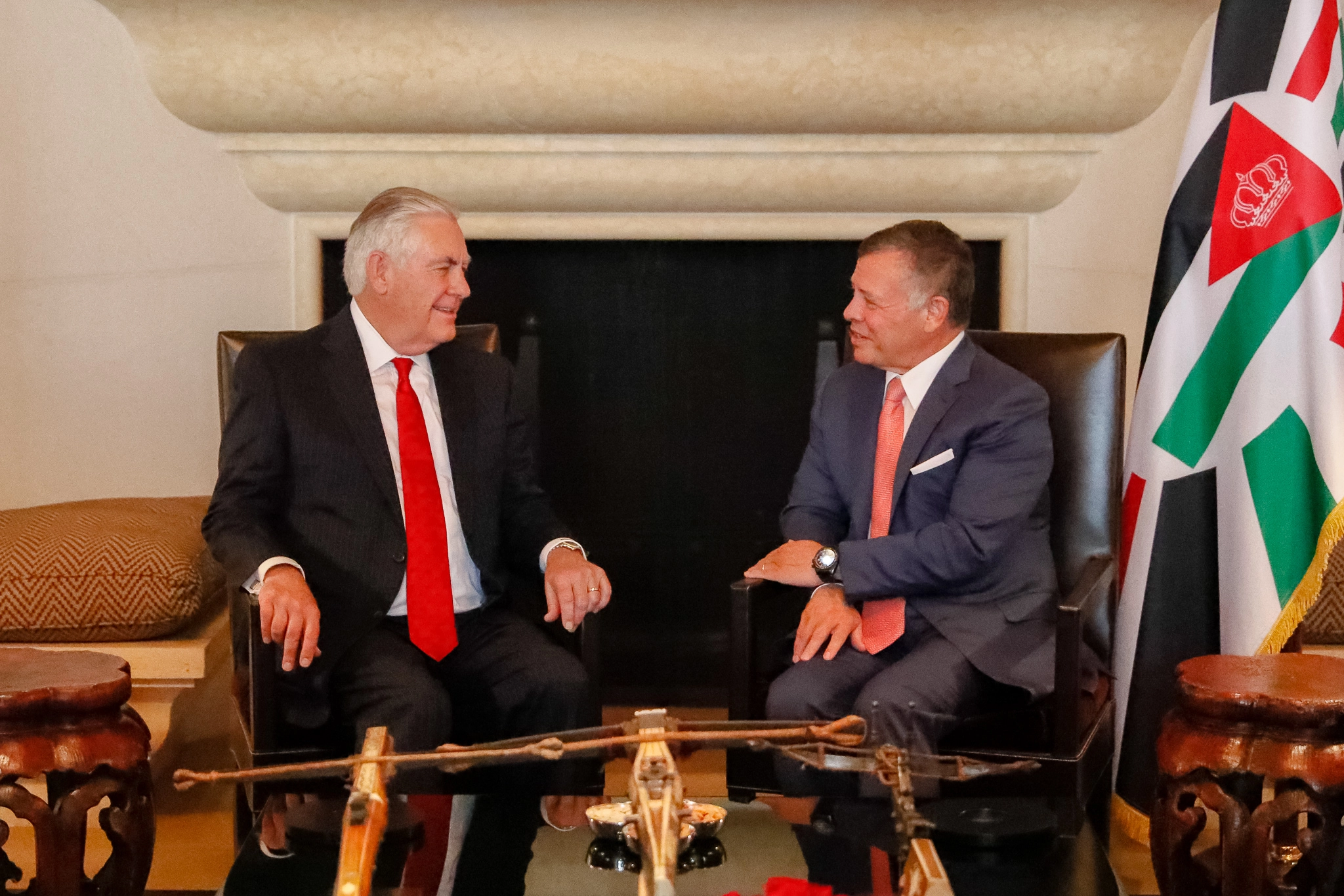 King receives US secretary of state, thanks United States for support